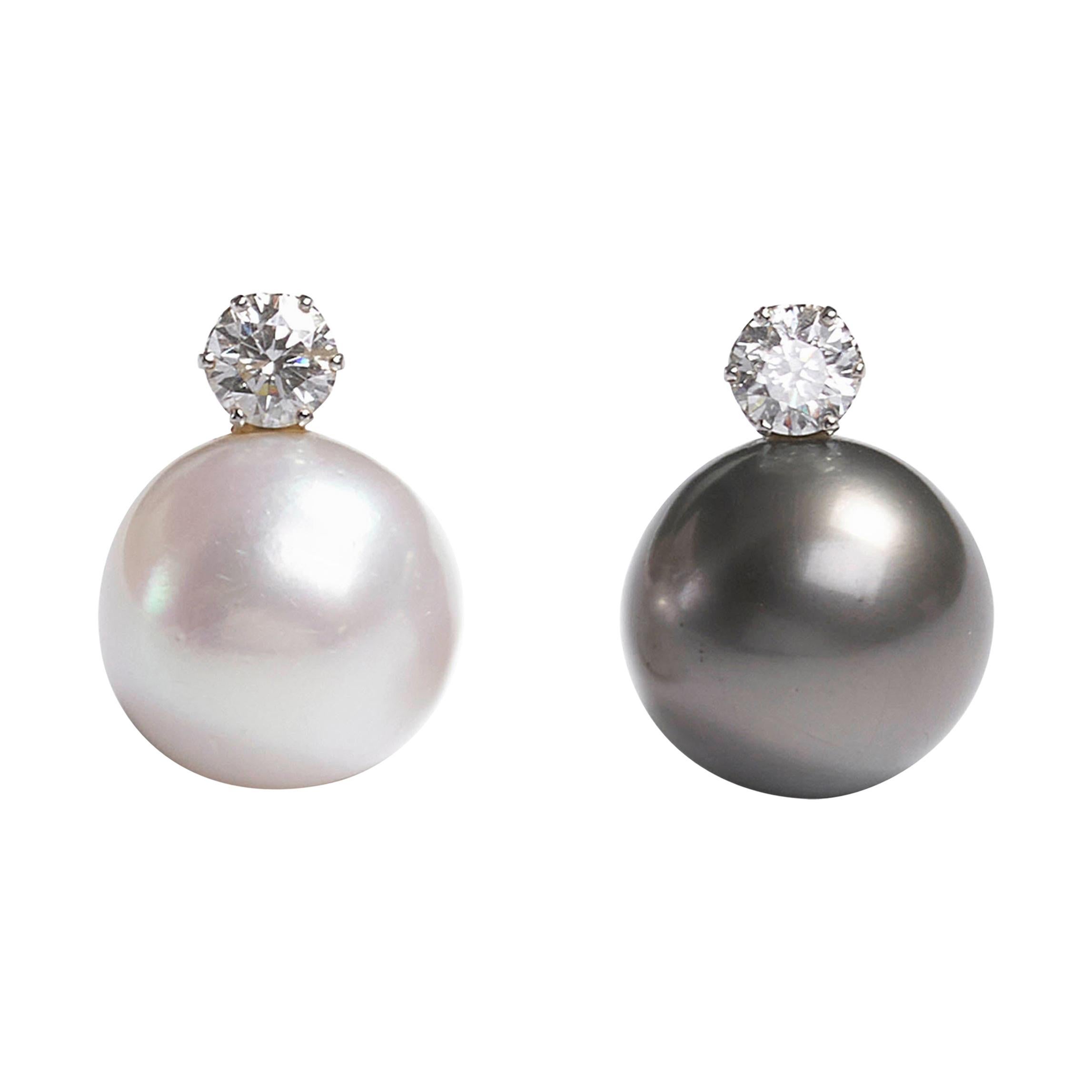 FRED Paris 2.00ct D VVS2 Diamond Stud Earrings at 1stDibs pa 18k