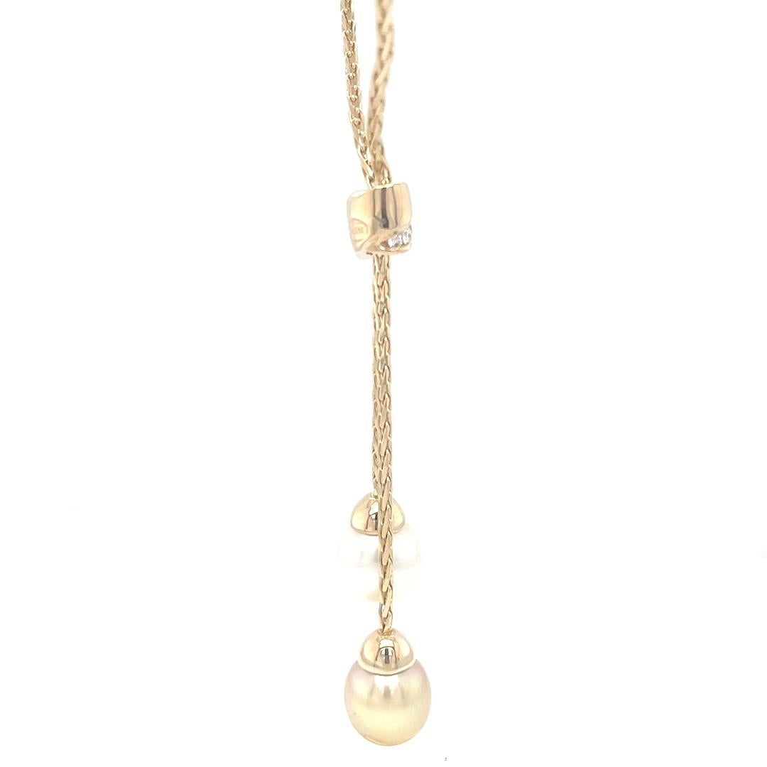 South Sea Pearl and Golden South Sea Lariat Necklace on Yellow Gold Chain In Good Condition In Coral Gables, FL
