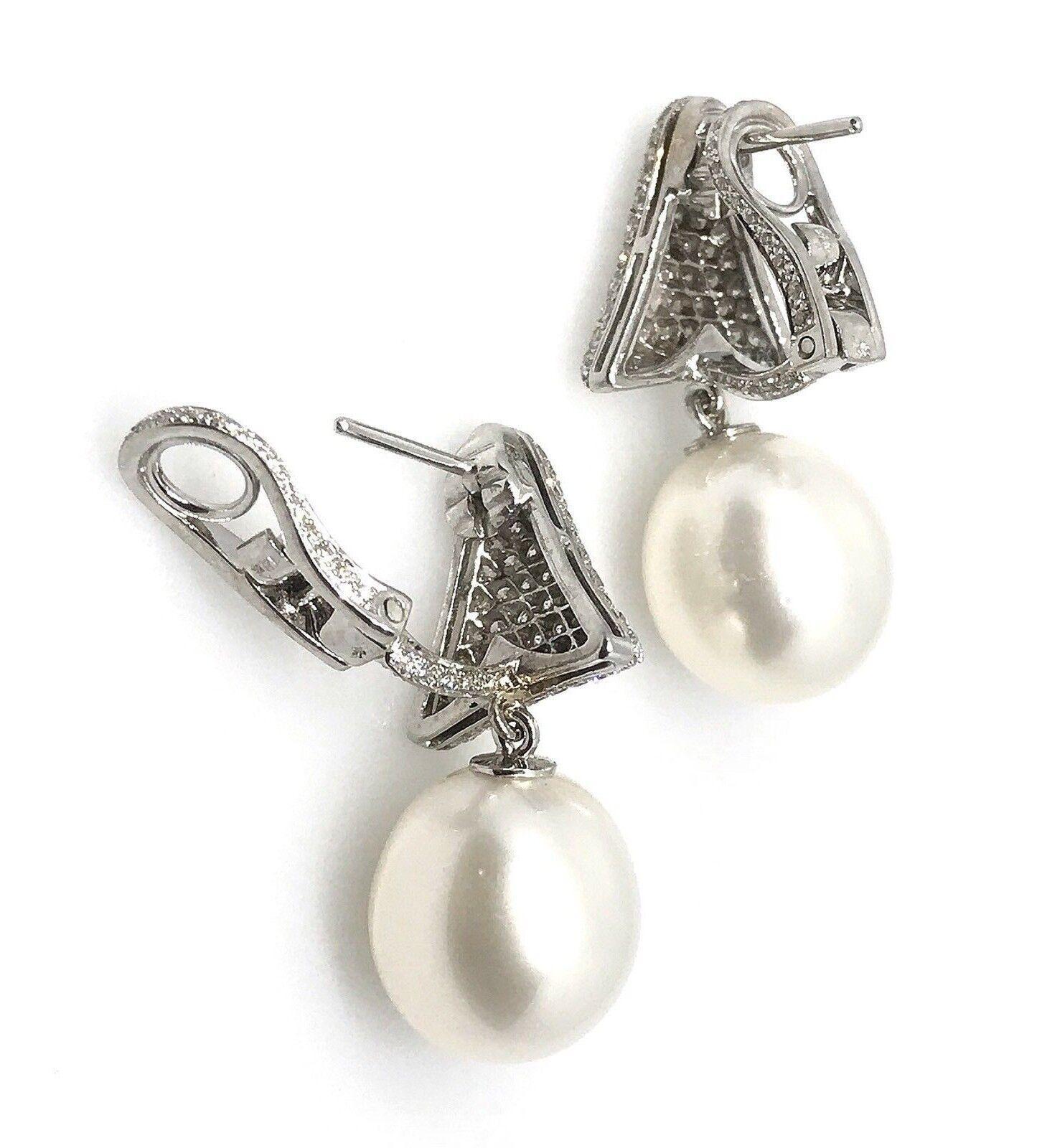 South Sea Pearl and Pave Diamond Drop Earrings in 18k White Gold In Excellent Condition For Sale In La Jolla, CA