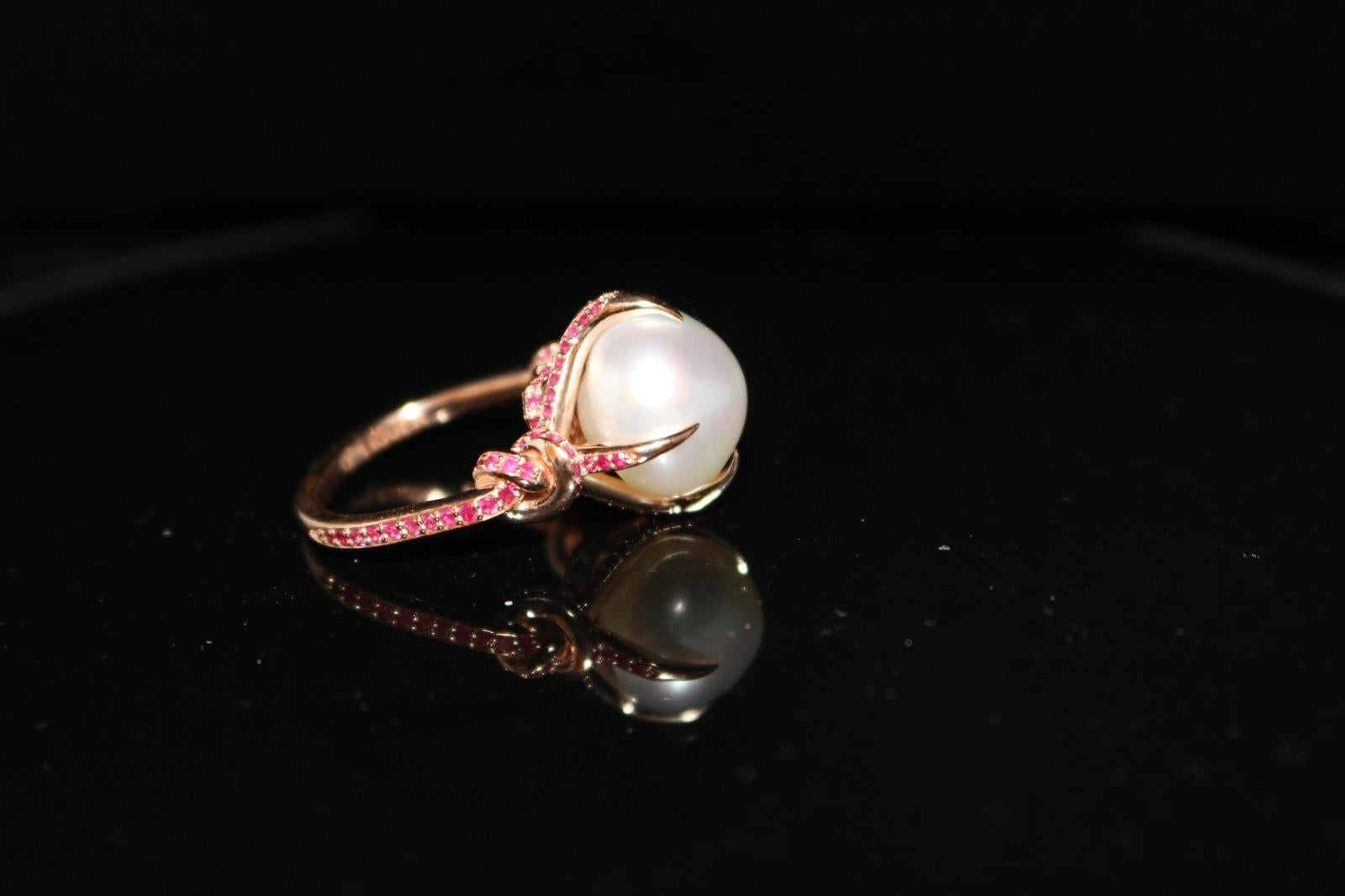 For Sale:  South Sea Pearl and Ruby Ring in 18ct Rose Gold 13