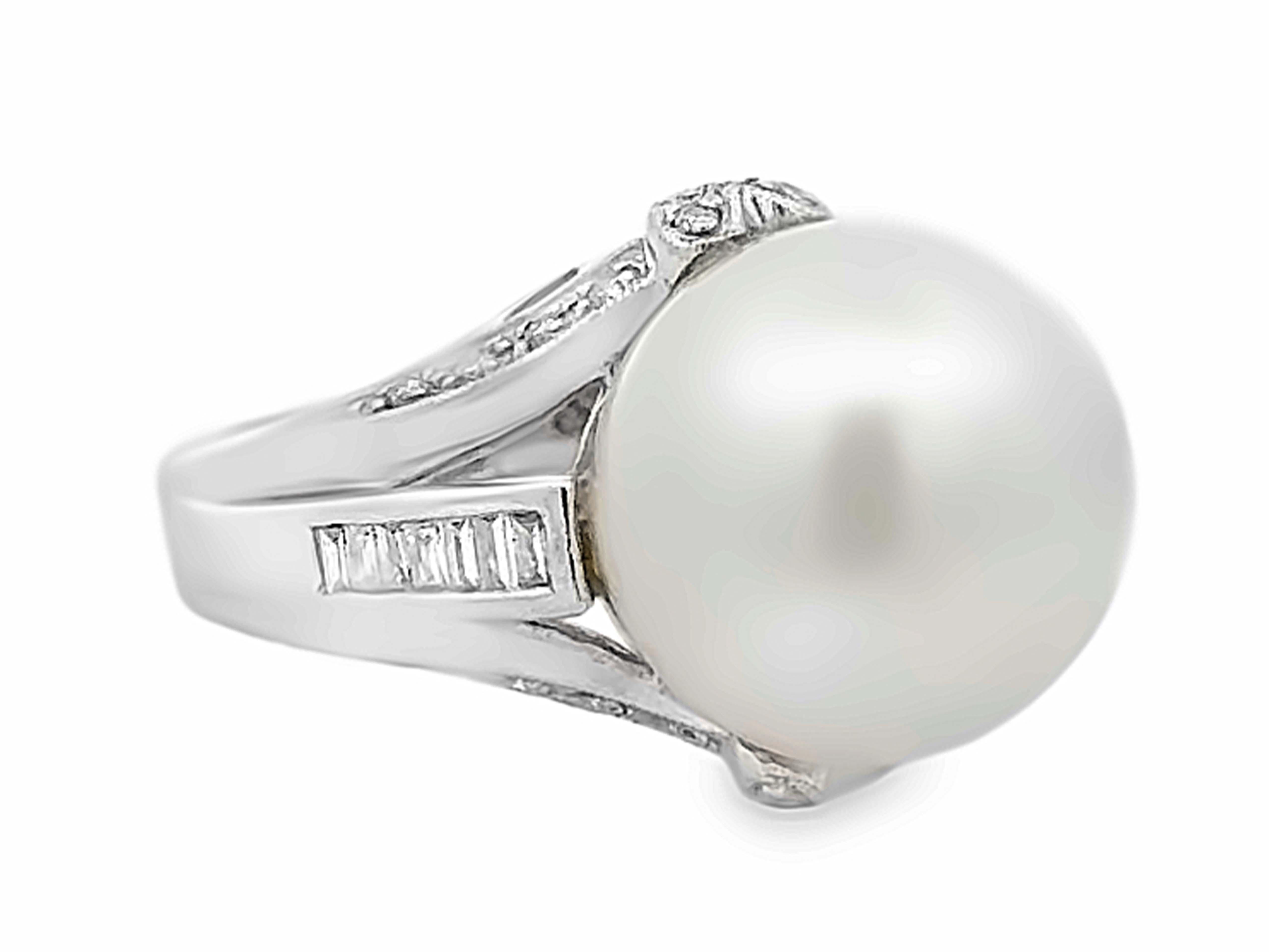 Round Cut South Sea Pearl Baguette and Brilliant Diamond Heart Ring 14k White Gold For Sale