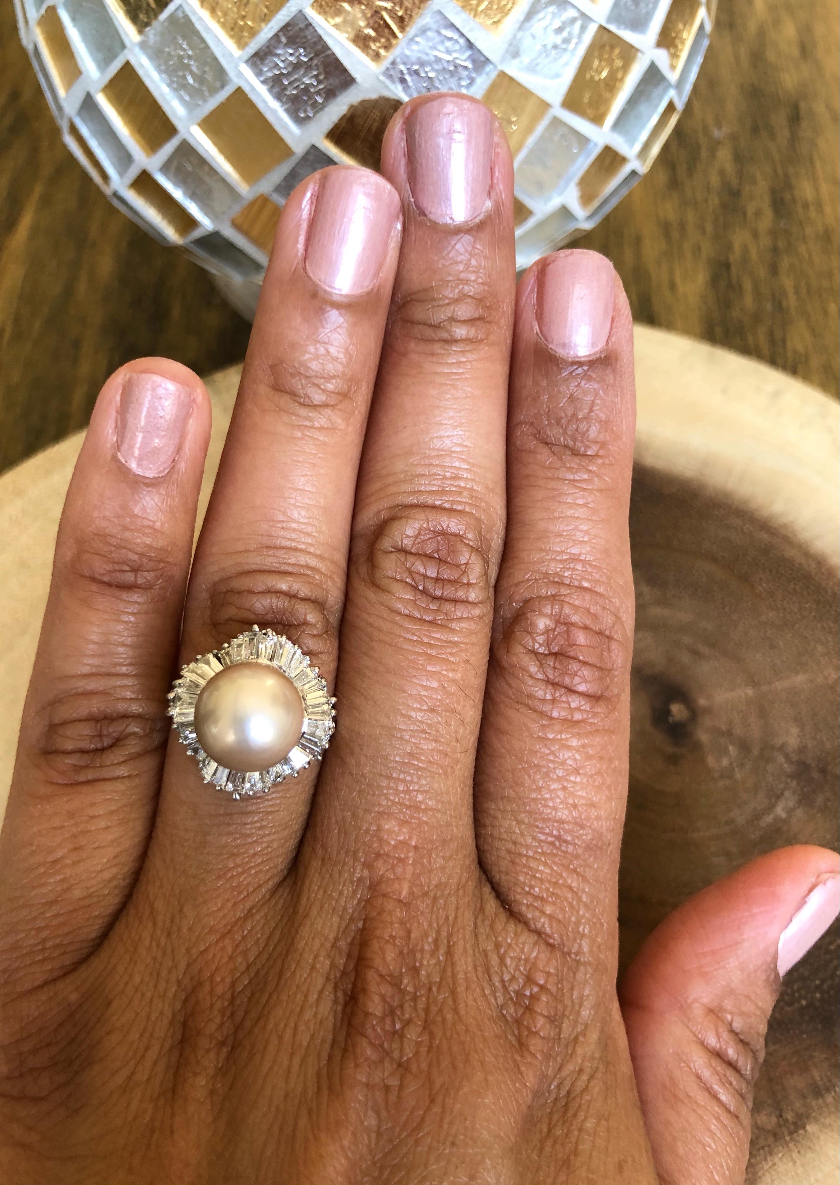 South Sea Pearl Baguette Diamond 14 Karat White Gold Cocktail Ring In New Condition In Los Angeles, CA