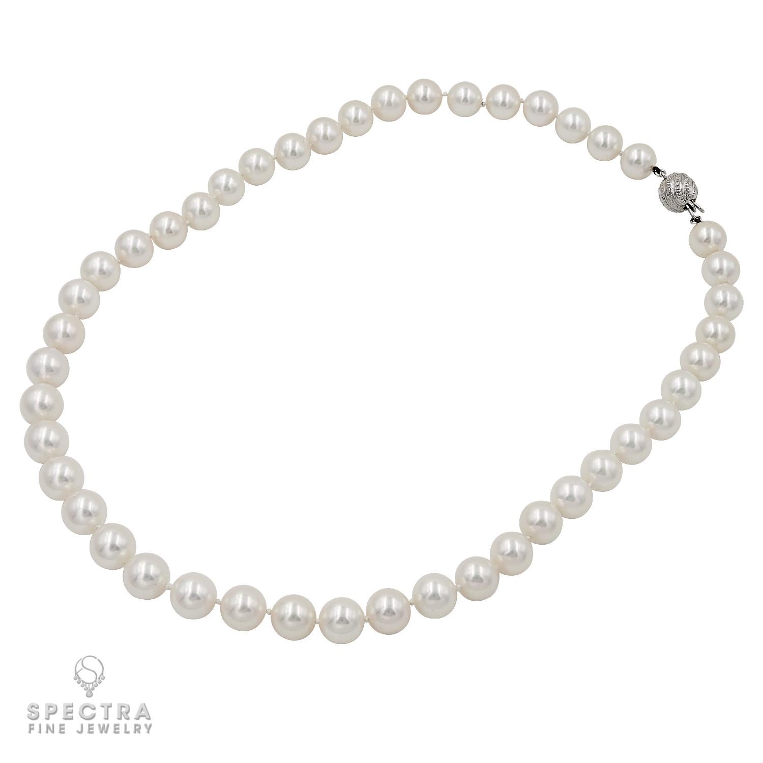 Round Cut South Sea Pearl Bead Necklace For Sale