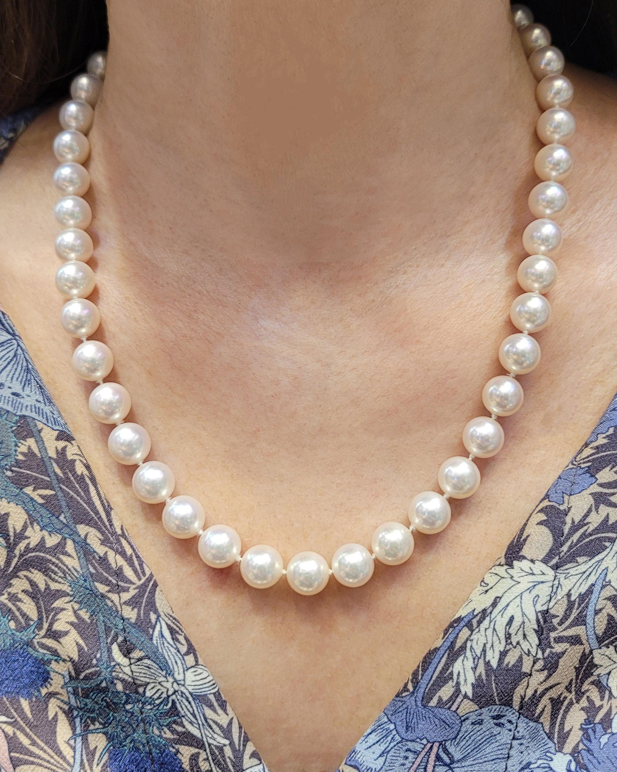 South Sea Pearl Bead Necklace In Excellent Condition For Sale In New York, NY