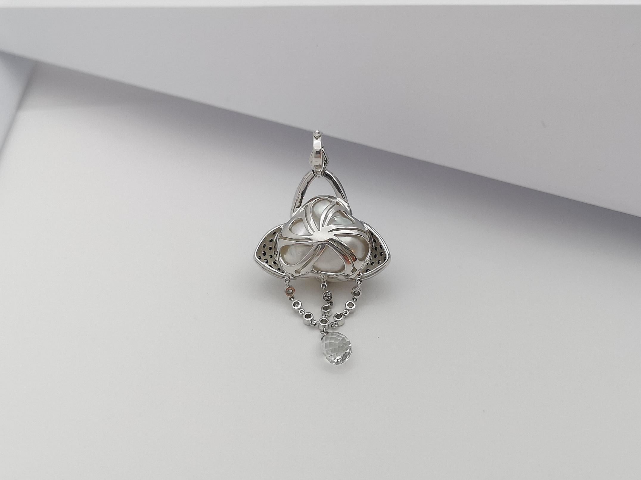 South Sea Pearl, Black Diamond, Diamond Pendant in 18 Karat White Gold Settings For Sale 2