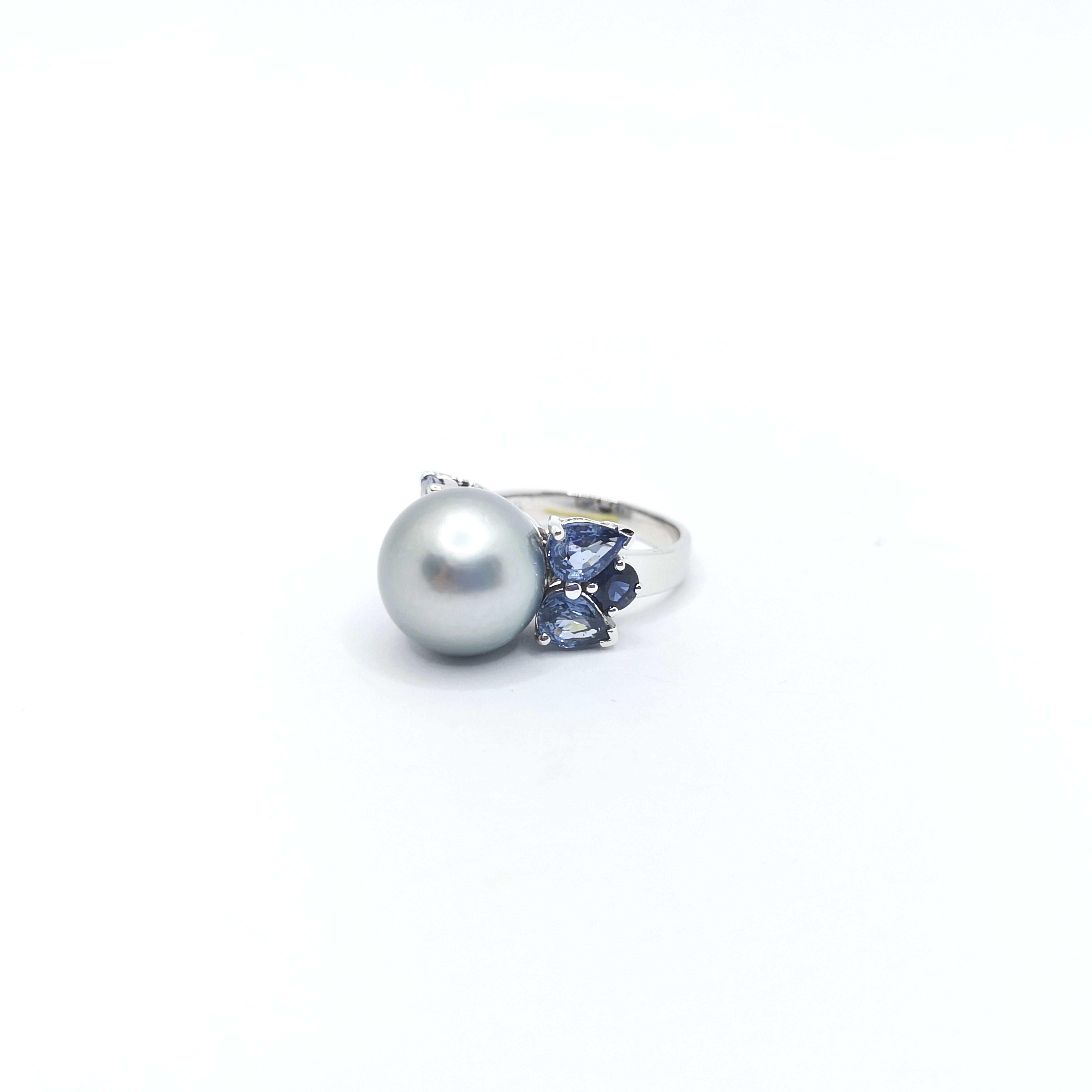 South Sea Pearl, Blue Sapphire and Aquamarine Ring set in 18K White Gold Setting For Sale 7