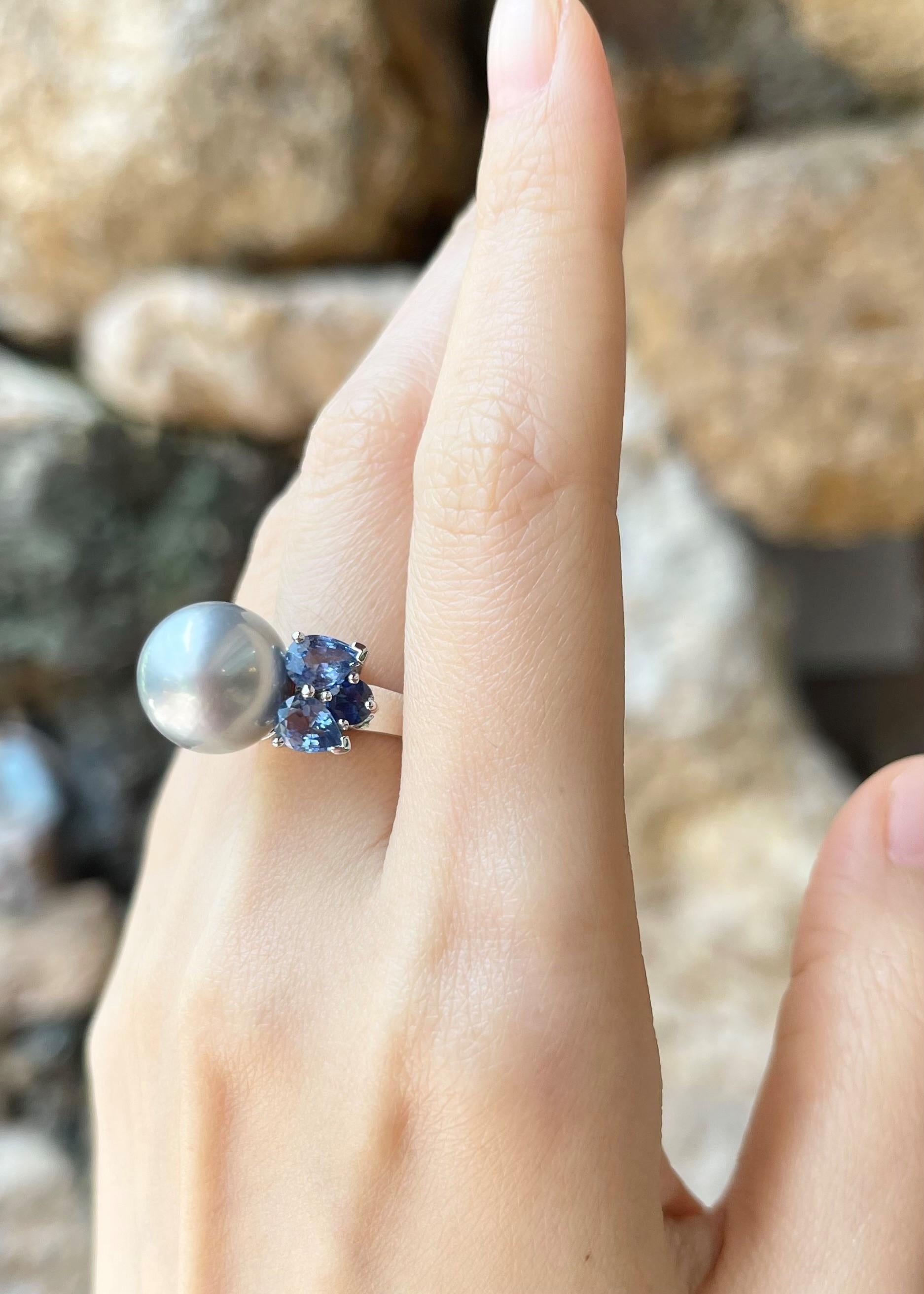 Contemporary South Sea Pearl, Blue Sapphire and Aquamarine Ring set in 18K White Gold Setting For Sale