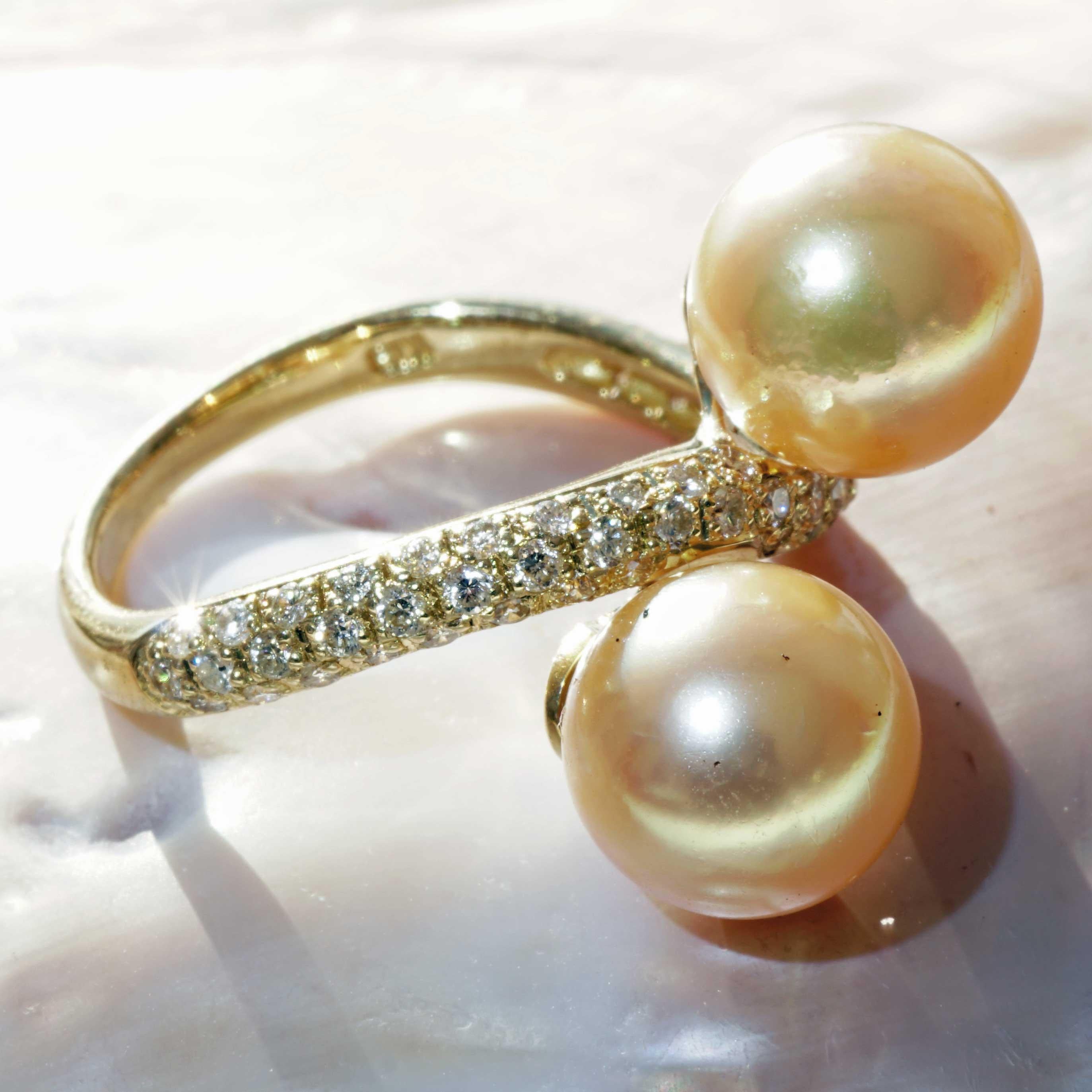 South Sea Pearl Brilliant Ring 18 kt Yellow Gold 0.51 ct W / VS-SI very elegant For Sale 9