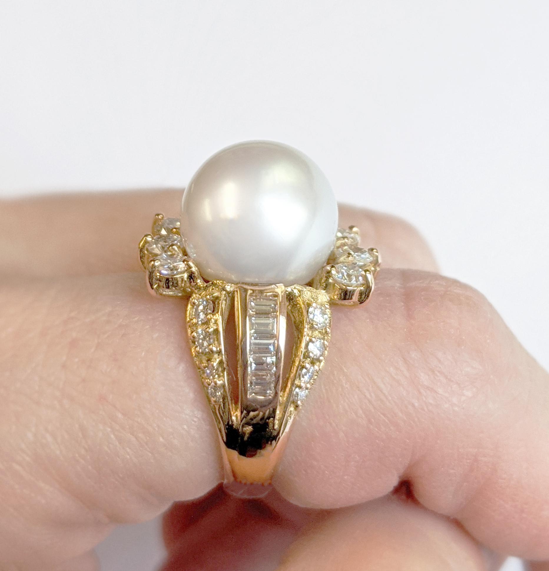 Round Cut South Sea Pearl Cocktail Ring with Baguette Diamonds in 14 Karat Yellow Gold For Sale