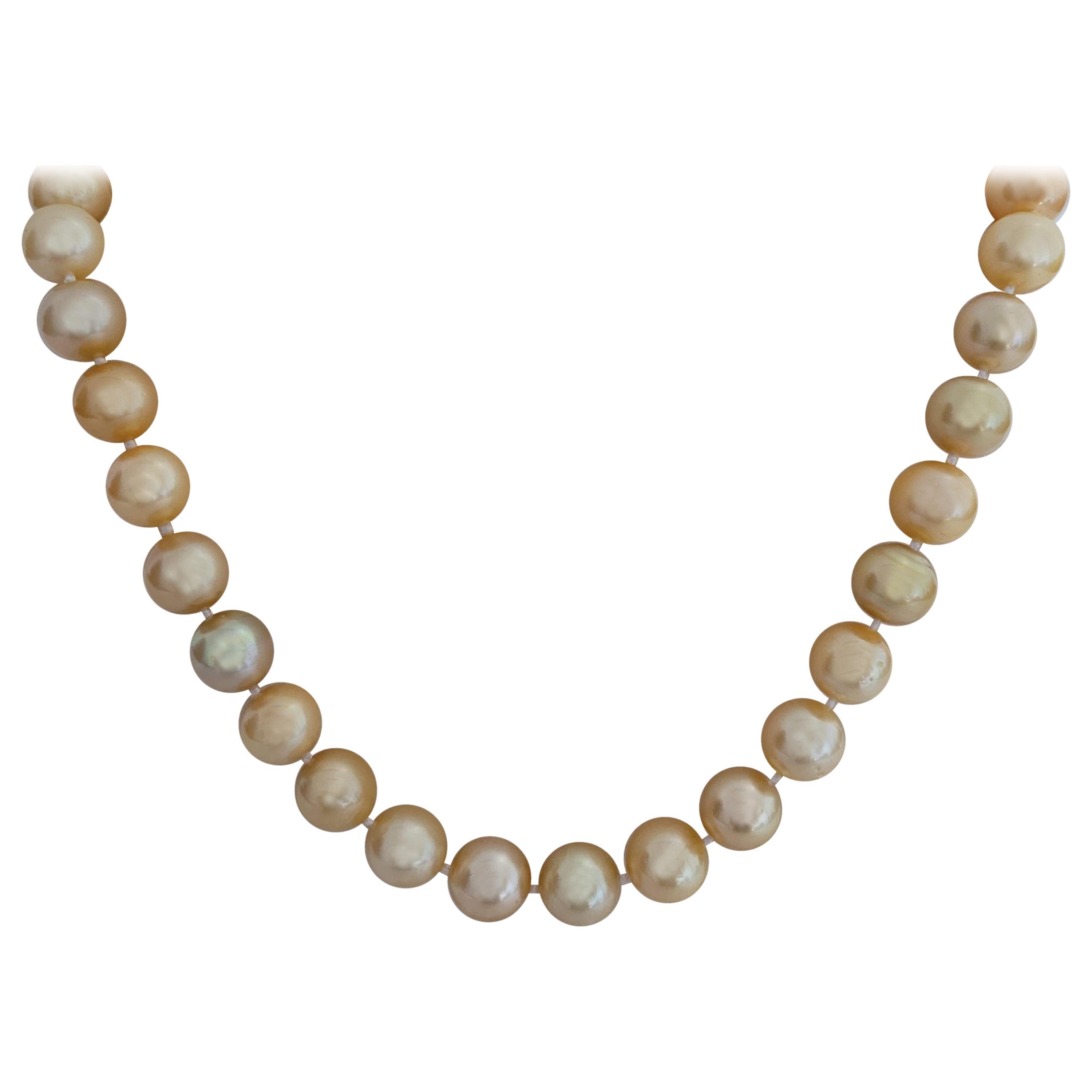 South Sea Pearl Deep Golden Natural Color Round Shape For Sale