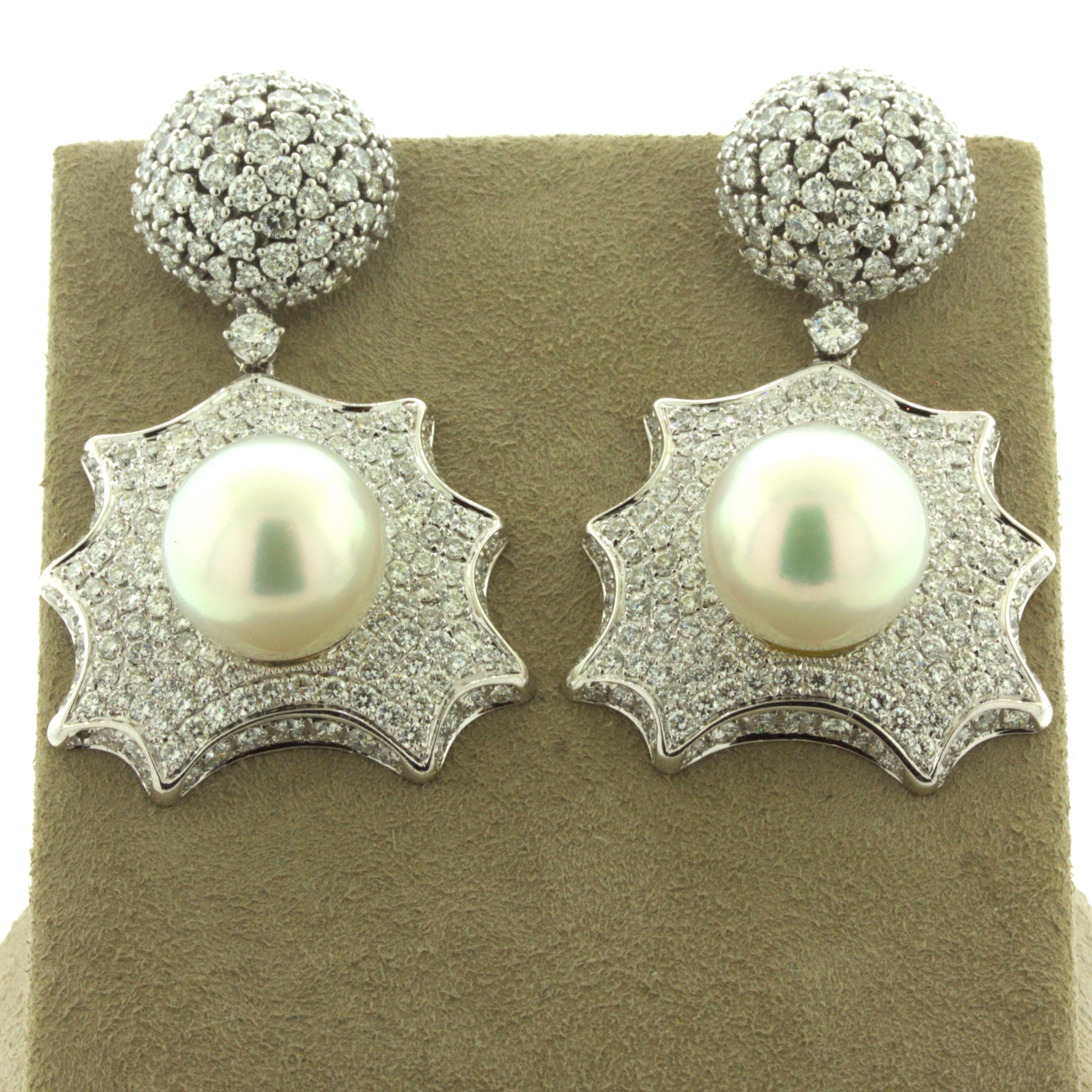 South Sea Pearl Diamond 18karat White Gold Drop Dangle Earrings In New Condition For Sale In Beverly Hills, CA