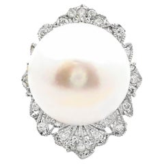 Anello in oro 18 carati con diamante e perla dei mari del sud in stile antico