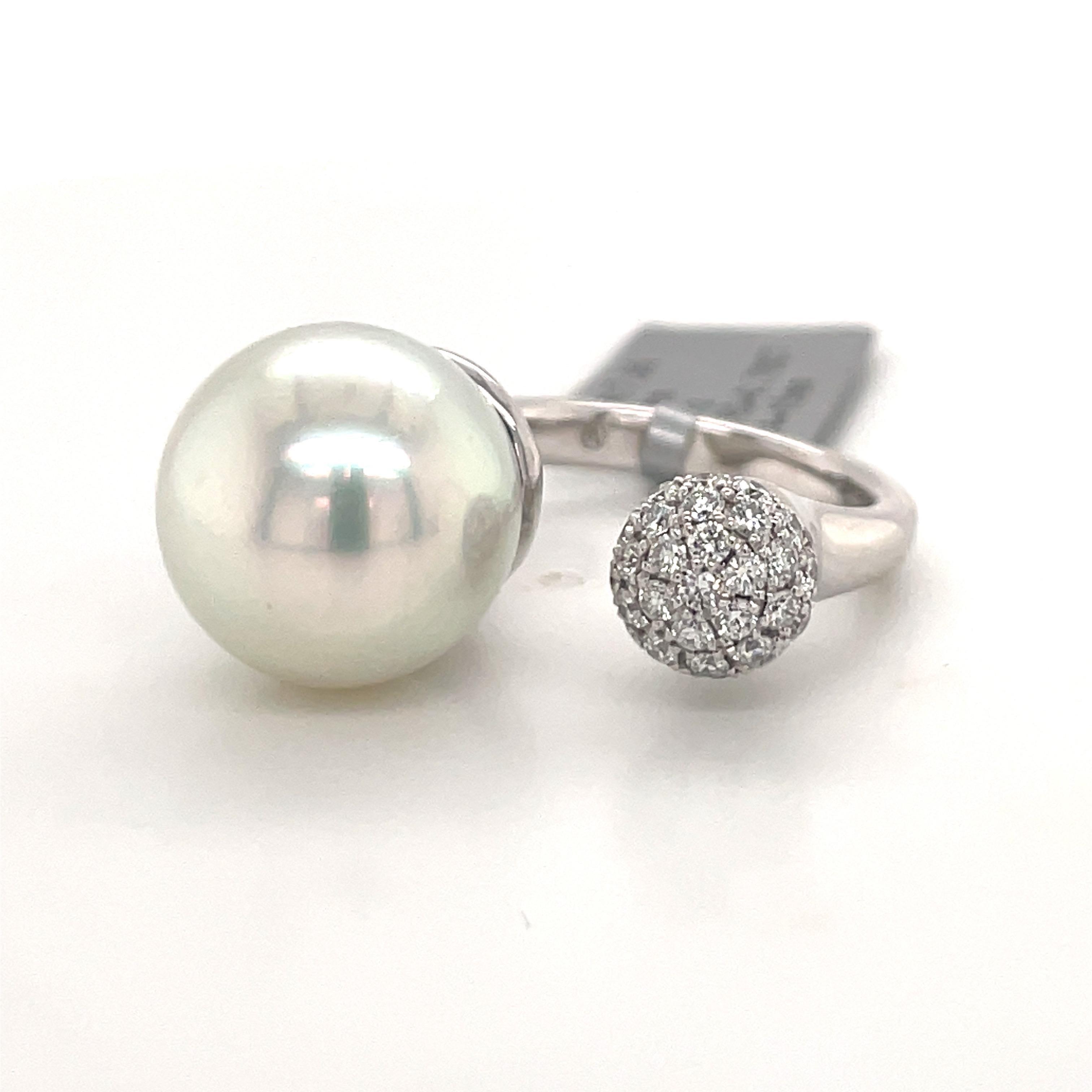 South Sea Pearl Diamond Ball Ring 0.78 Carats 18 Karat White Gold In New Condition For Sale In New York, NY