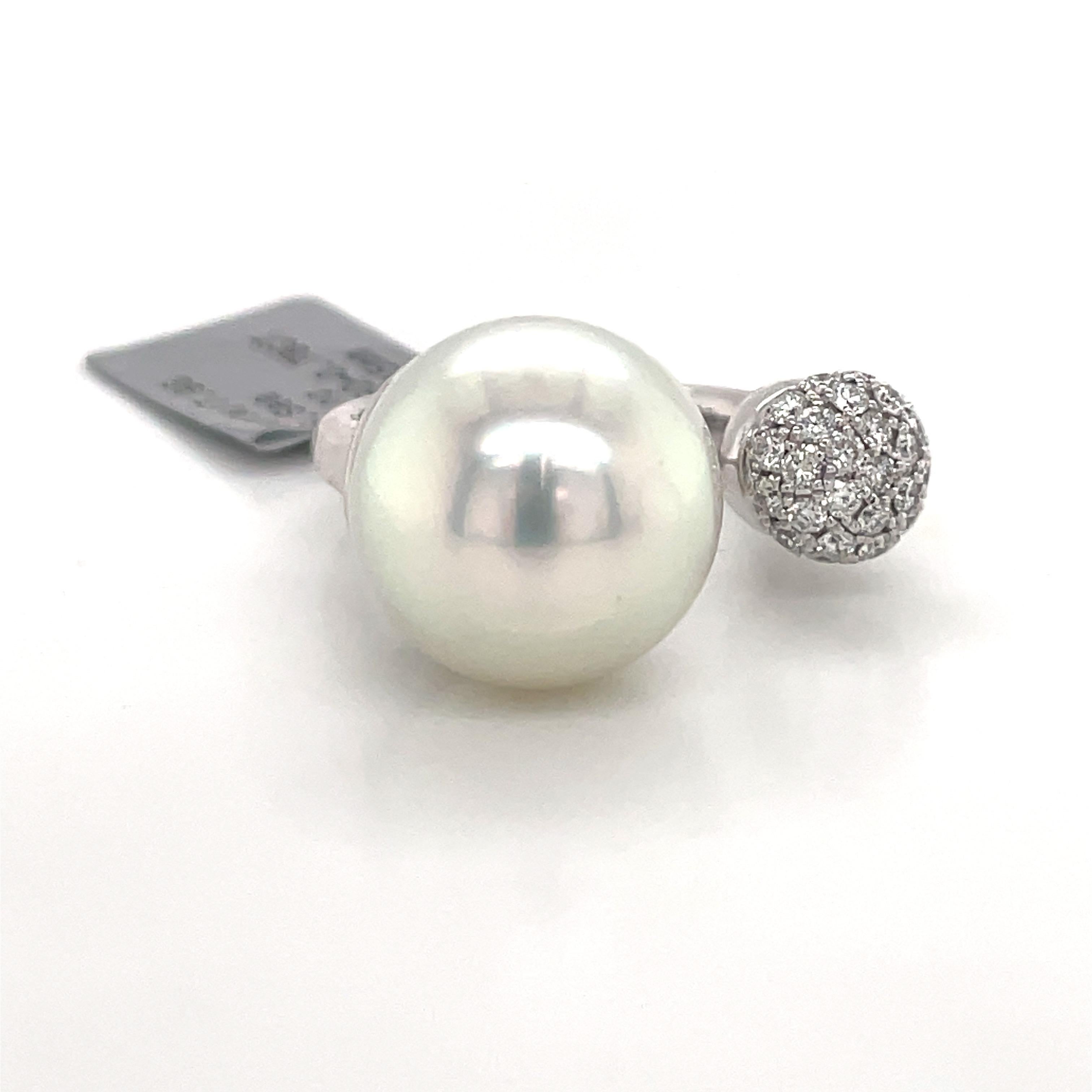 Women's South Sea Pearl Diamond Ball Ring 0.78 Carats 18 Karat White Gold For Sale