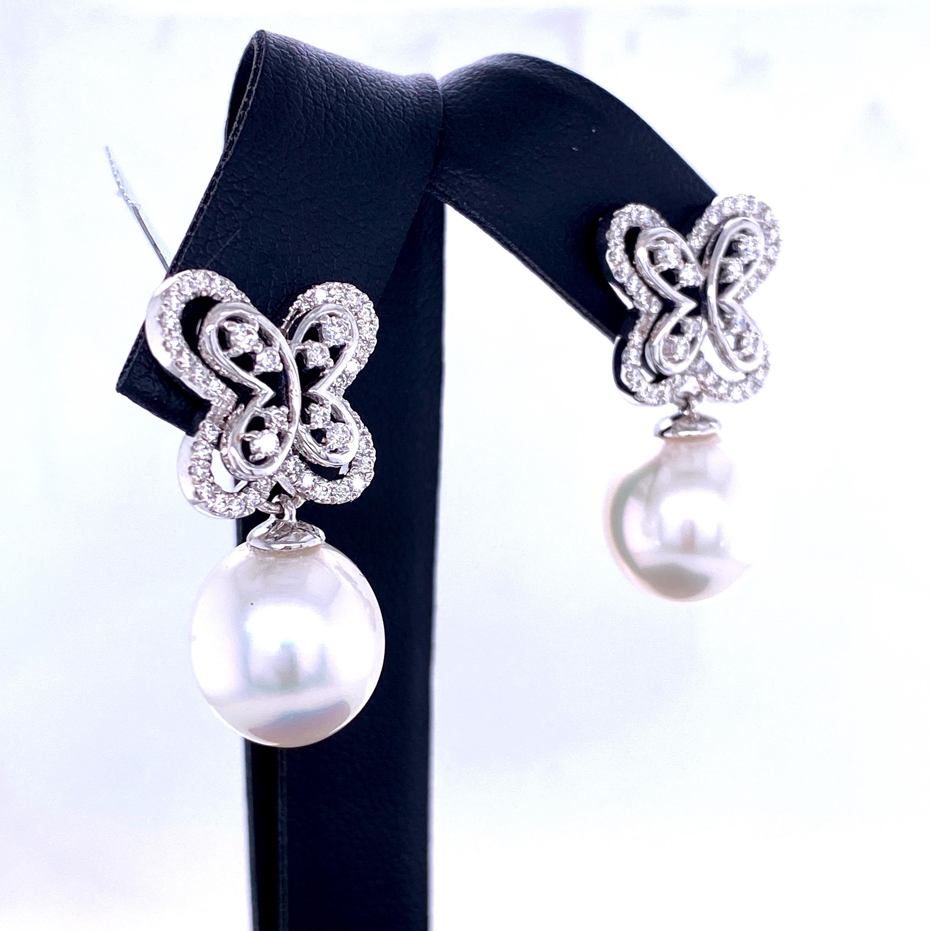 South Sea Pearl Diamond Butterfly Drop Earrings 0.54 Carat 18 Karat White Gold In New Condition For Sale In New York, NY
