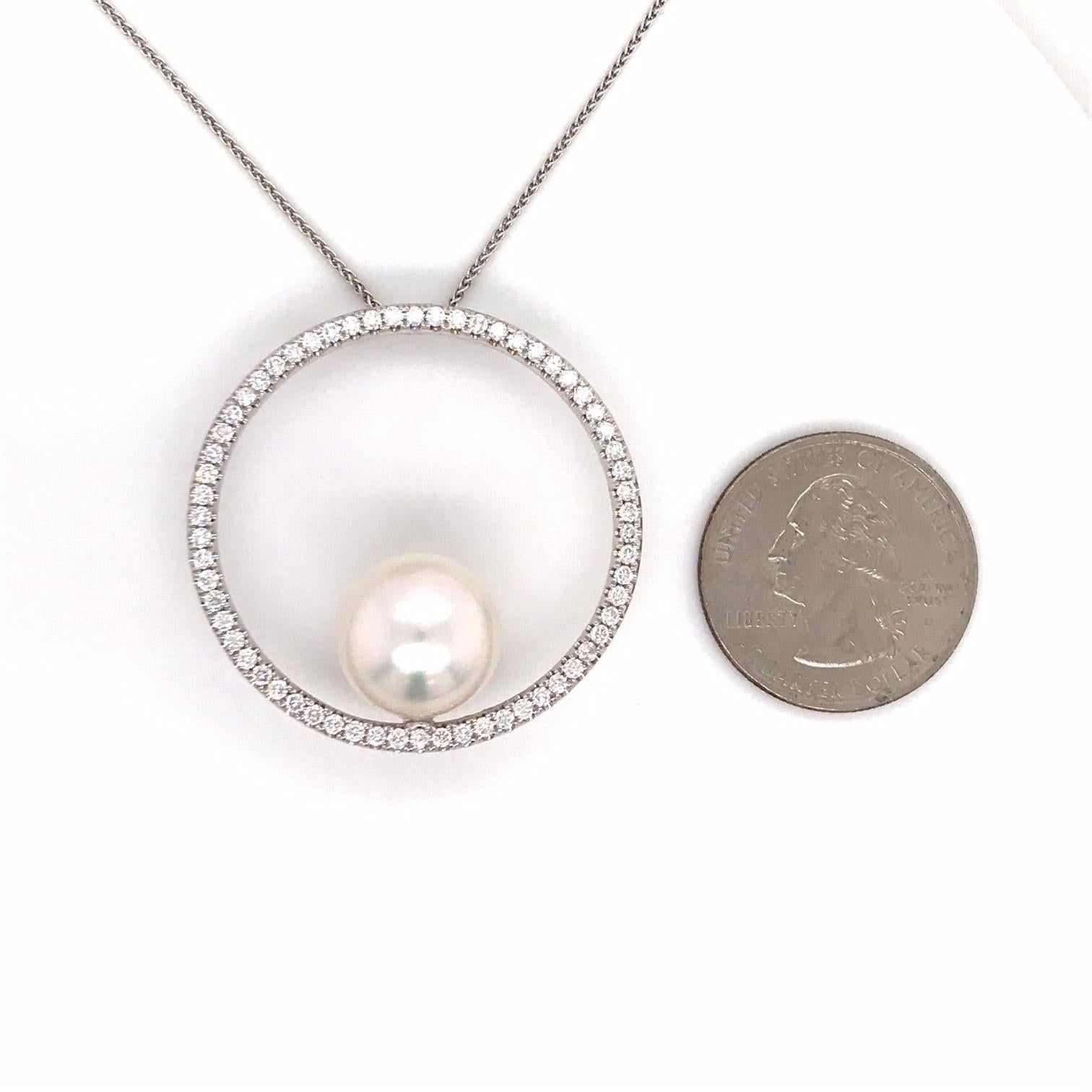 Contemporary South Sea Pearl Diamond Circle Pendant 1.04 Carat 18 Karat White Gold For Sale