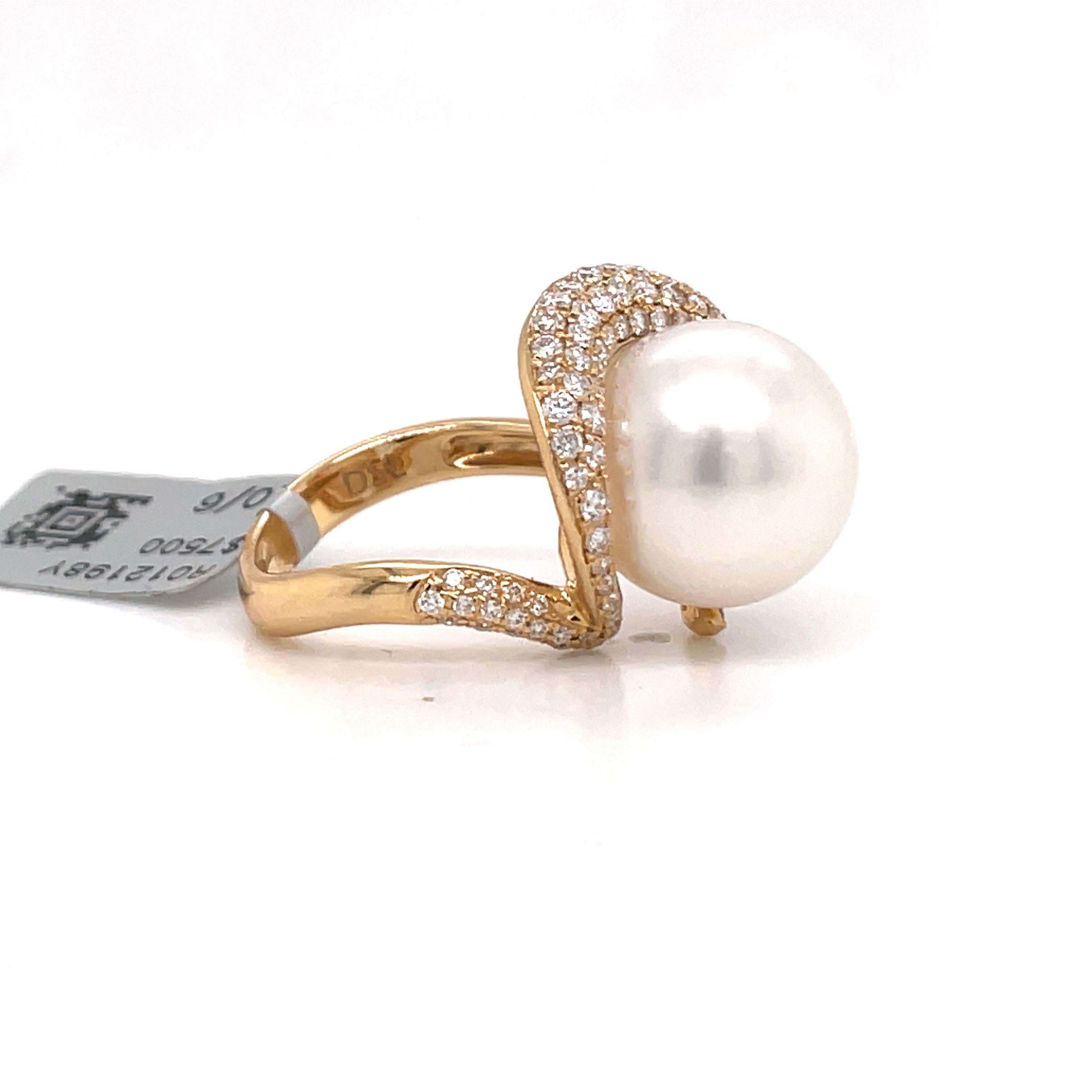 Round Cut South Sea Pearl Diamond Cocktail Ring 0.84 Carats 4.9 Grams For Sale
