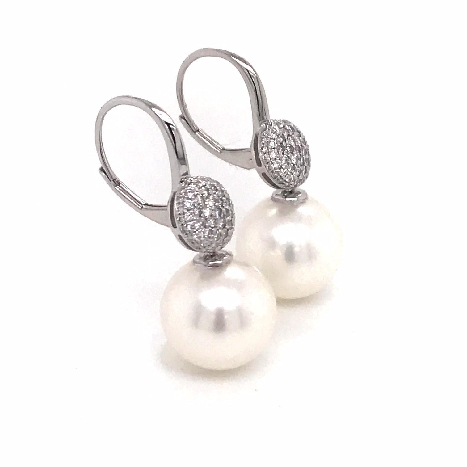 South Sea Pearl Diamond Drop Earrings 0.47 Carat 18 Karat White Gold In New Condition For Sale In New York, NY