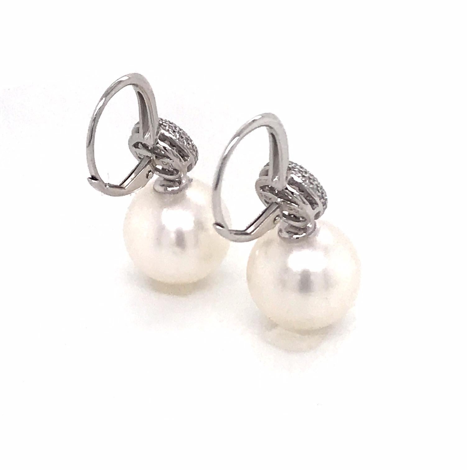 South Sea Pearl Diamond Drop Earrings 0.47 Carat 18 Karat White Gold For Sale 3