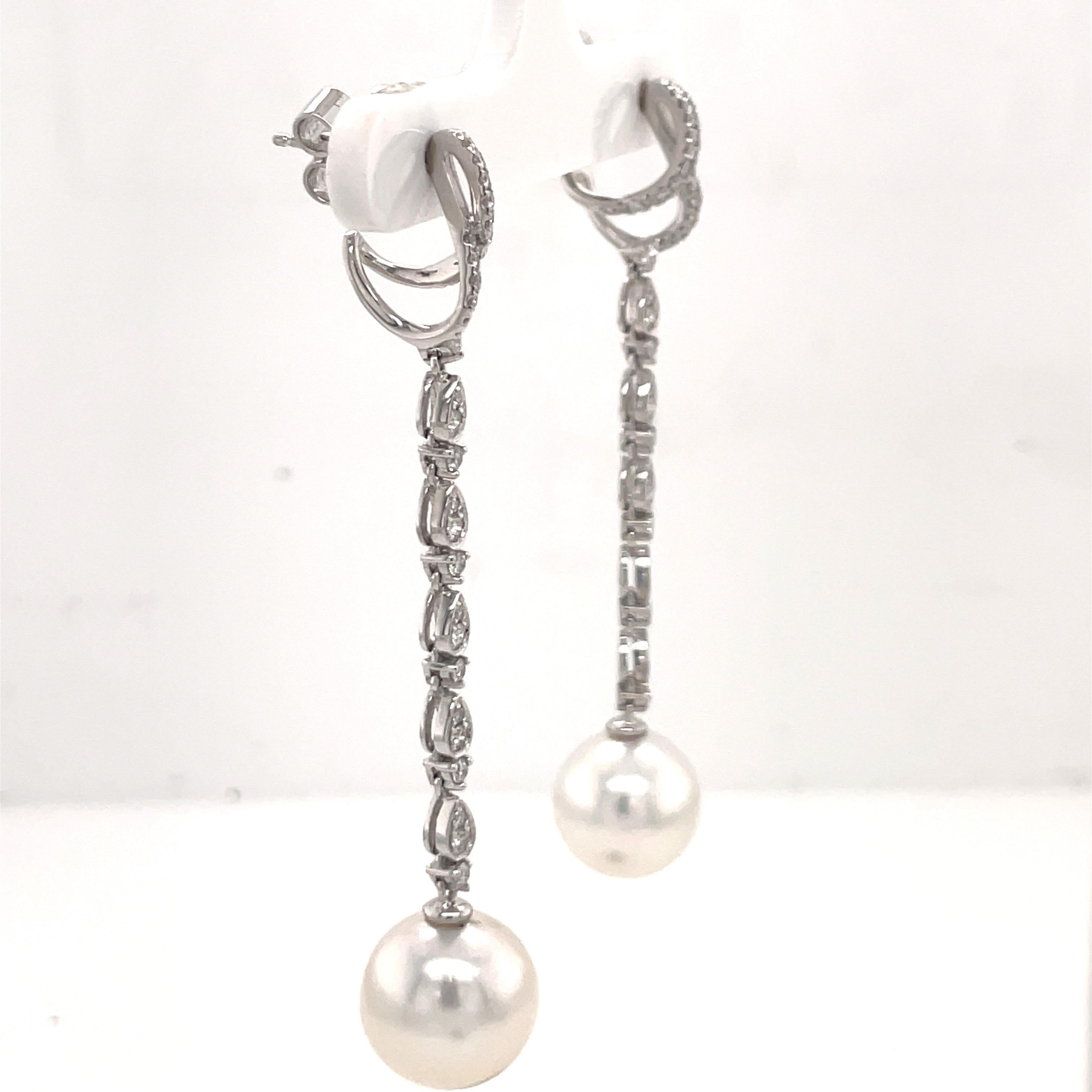 South Sea Pearl Diamond Drop Earrings 0.58 Carats 18 Karat White Gold In New Condition For Sale In New York, NY