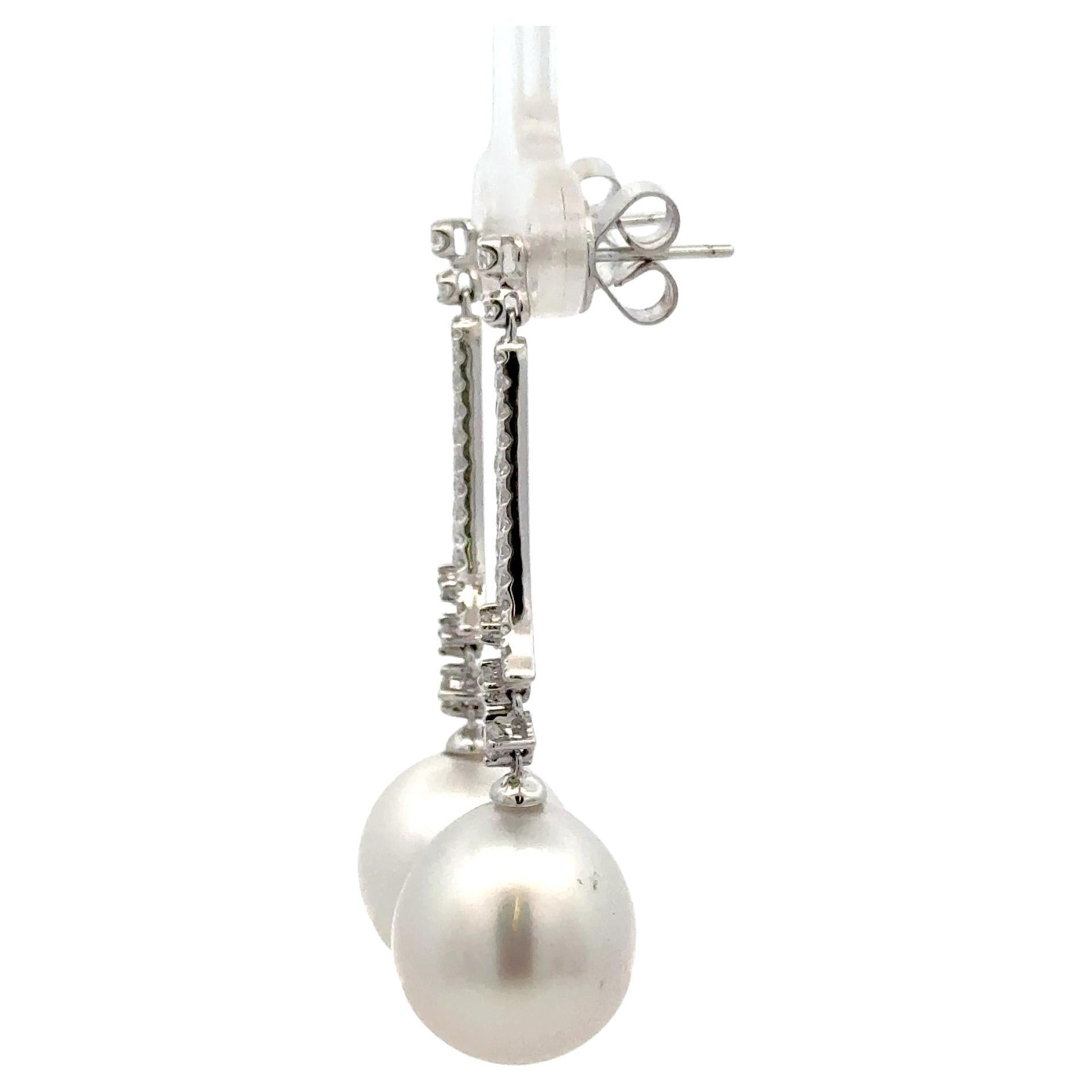 Pendientes Gota Perla Mar del Sur Diamante 0.60 Quilates Oro Blanco 18 Kilates 12-13 MM Corte redondo en venta