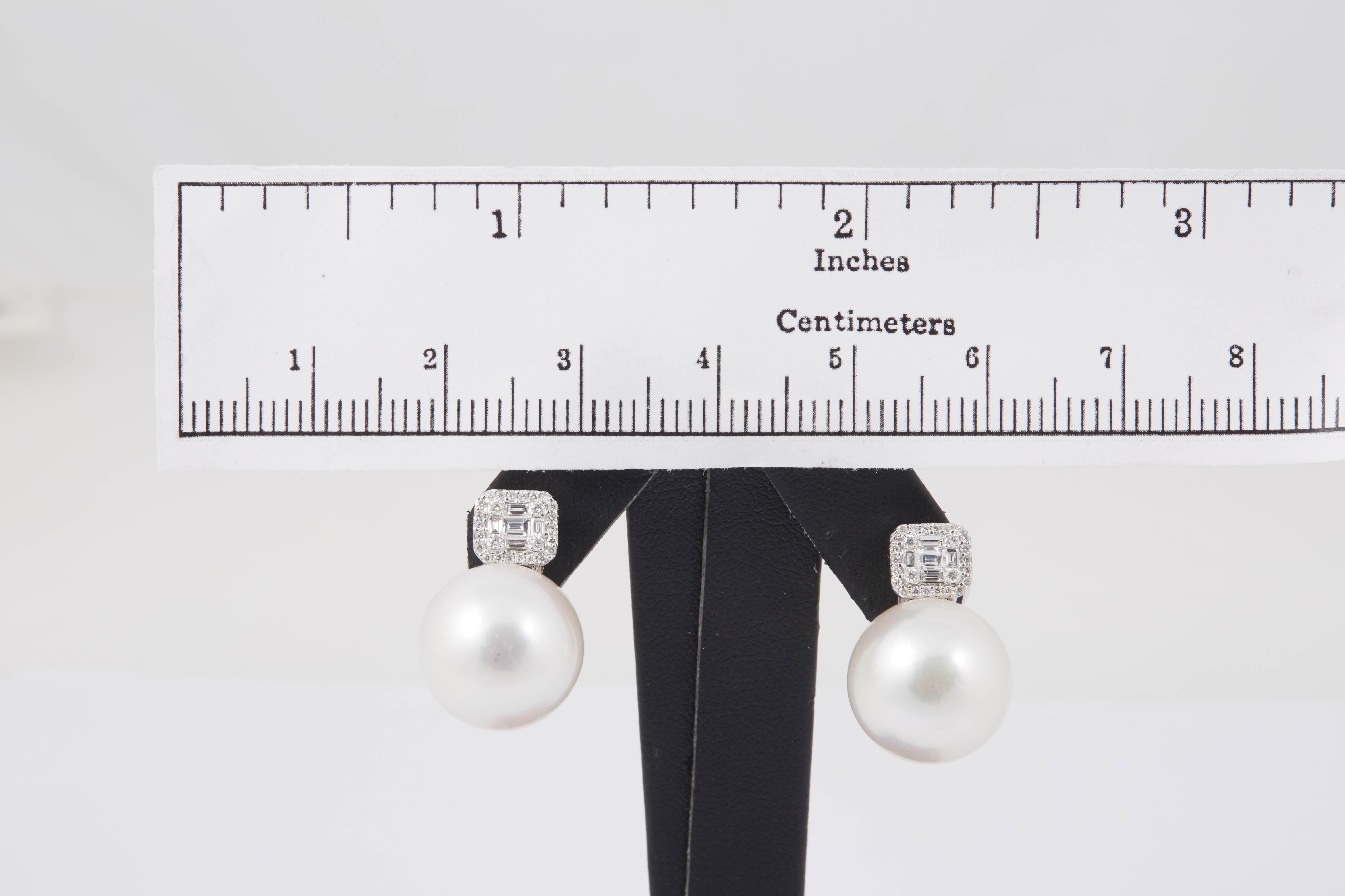 South Sea Pearl Diamond Drop Earrings 0.60 Carat 18 Karat White Gold 15-16 MM For Sale 2