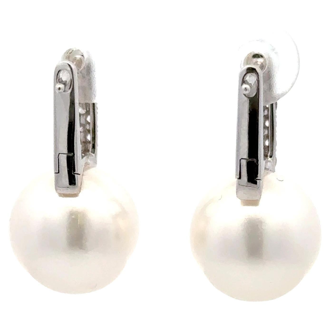 Contemporary South Sea Pearl Diamond Drop Earrings 0.61 Carats 18 Karat White Gold 12-13 MM For Sale