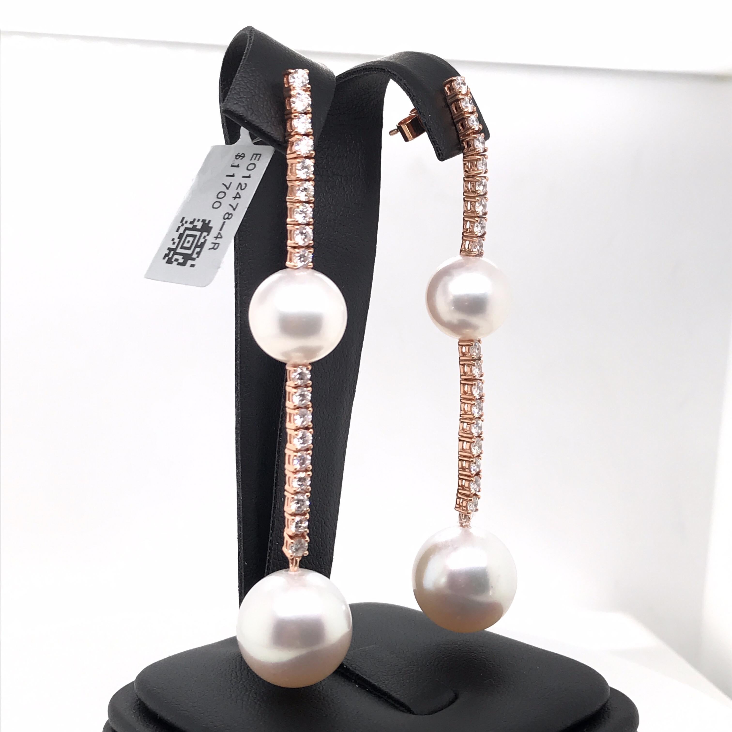 South Sea Pearl Diamond Drop Earrings 1.81 Carat 18 Karat Rose Gold For Sale 1
