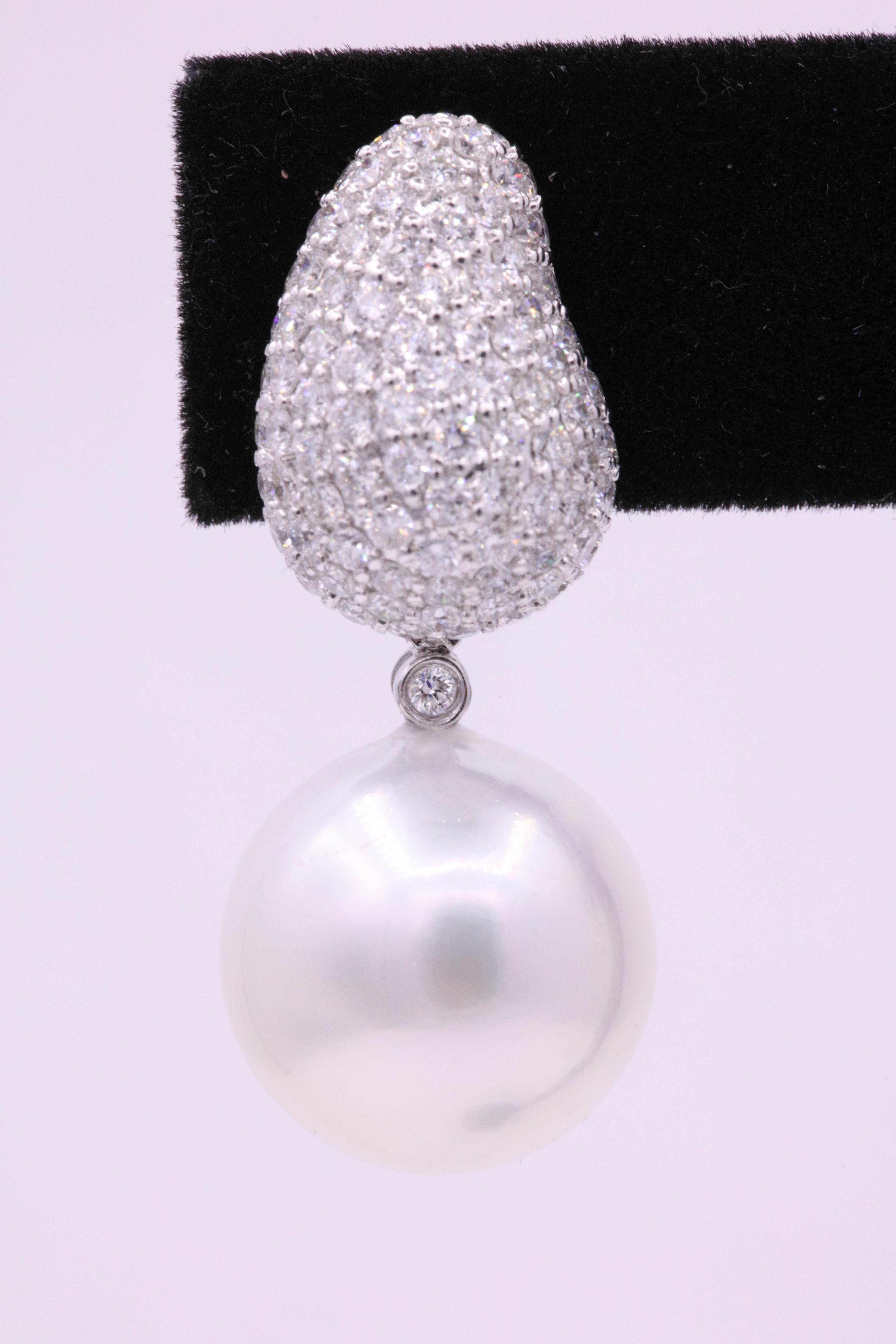 Round Cut South Sea Pearl Diamond Drop Earrings 2.50 Carat 18 Karat White Gold For Sale