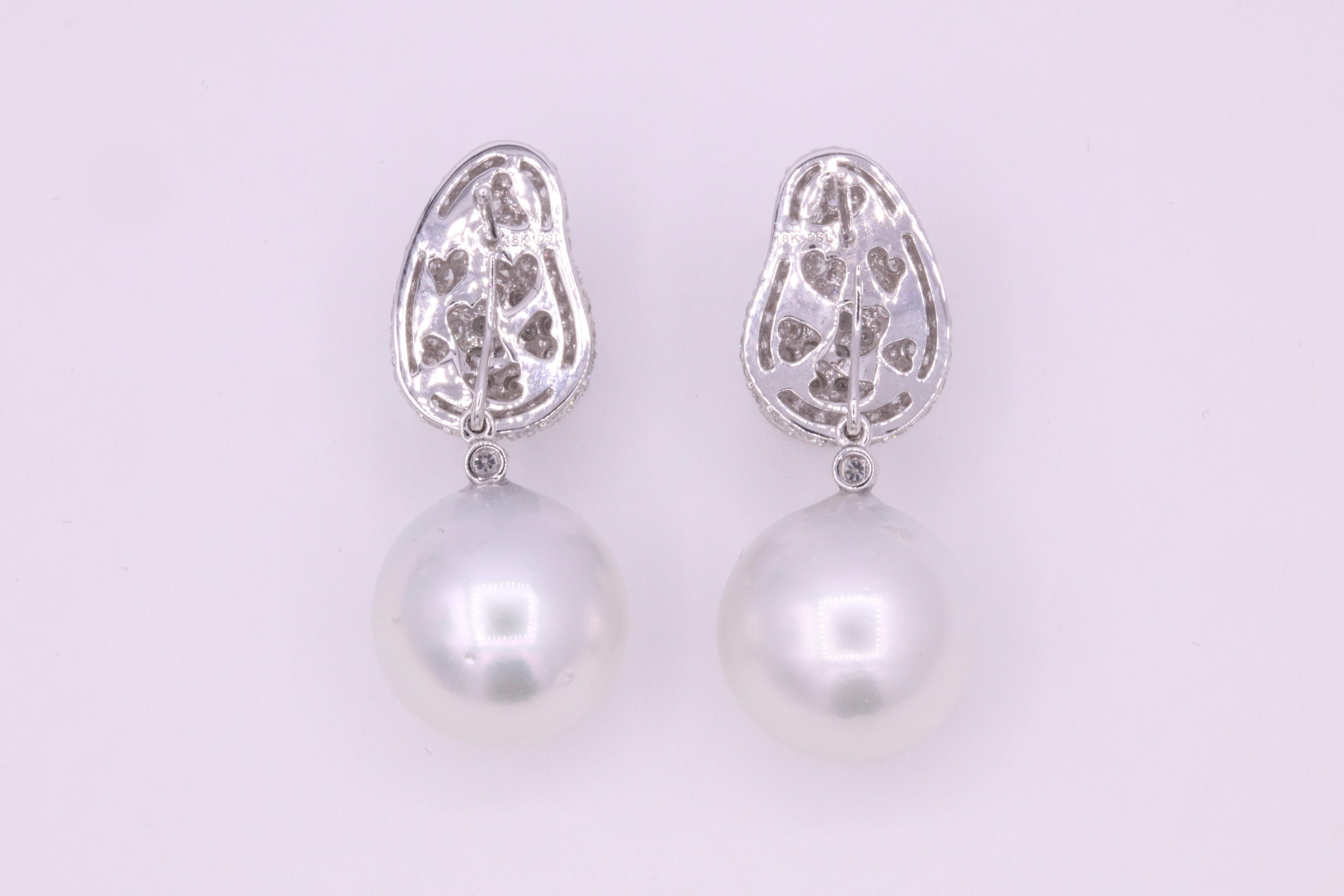 Women's South Sea Pearl Diamond Drop Earrings 2.50 Carat 18 Karat White Gold For Sale