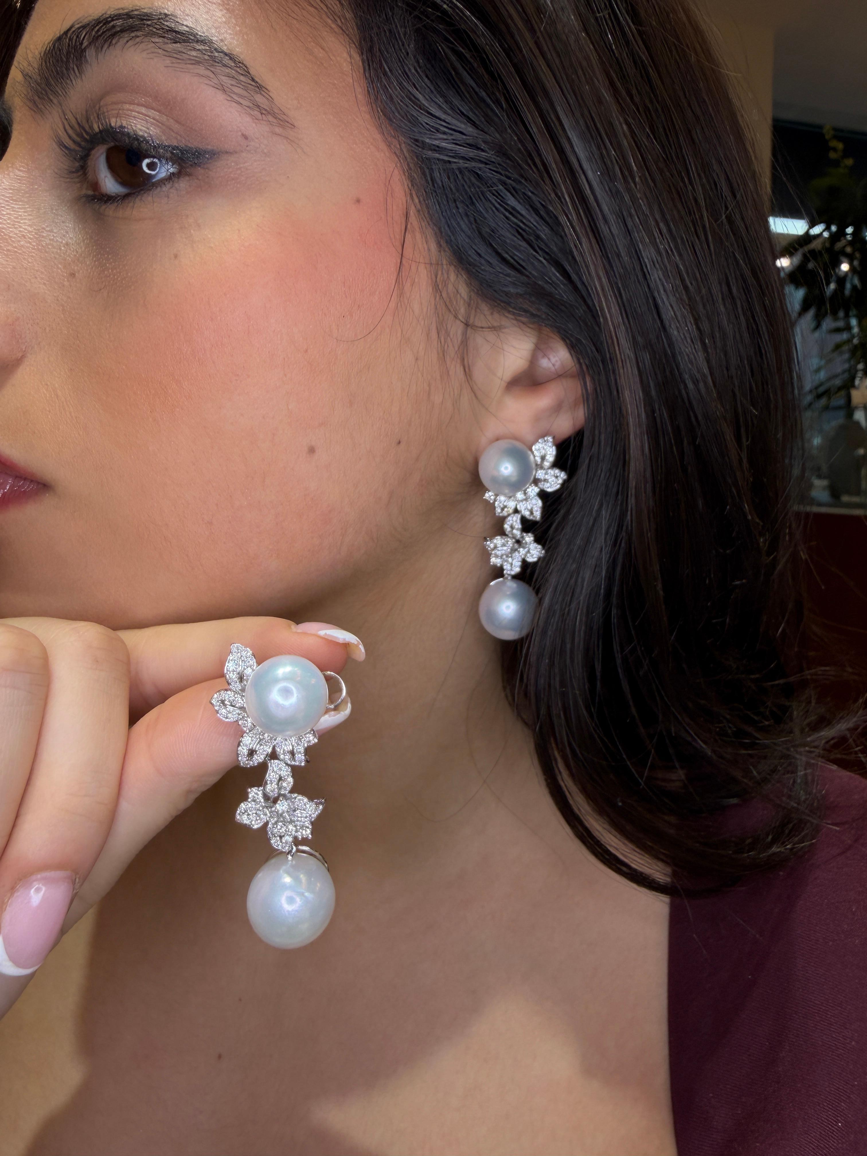 South Sea Pearl & Diamond Floral Drop Earrings 18K White Gold  15mm Pearls Brid Damen im Angebot