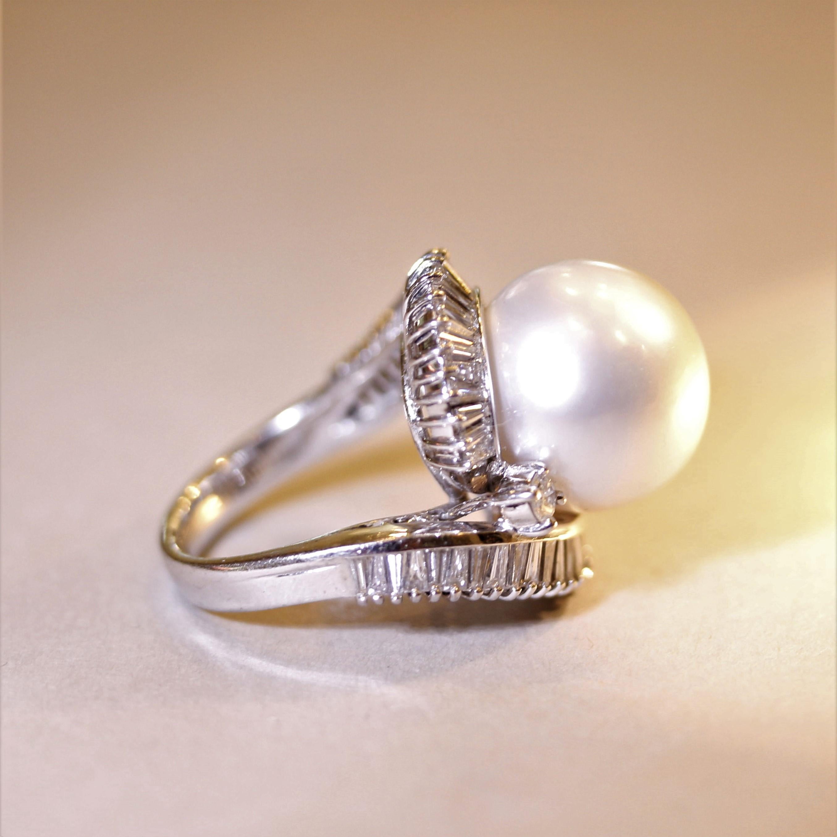 Women's South Sea Pearl Diamond Gold Cocktail Ring For Sale