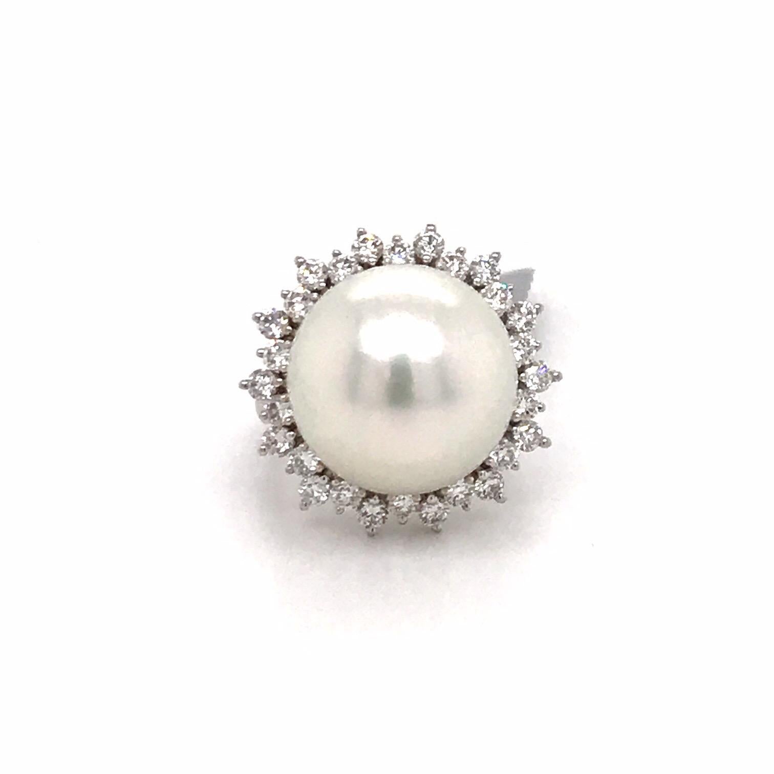 South Sea Pearl Diamond Halo Floral Ring 0.98 Carat 18 Karat White Gold In New Condition For Sale In New York, NY