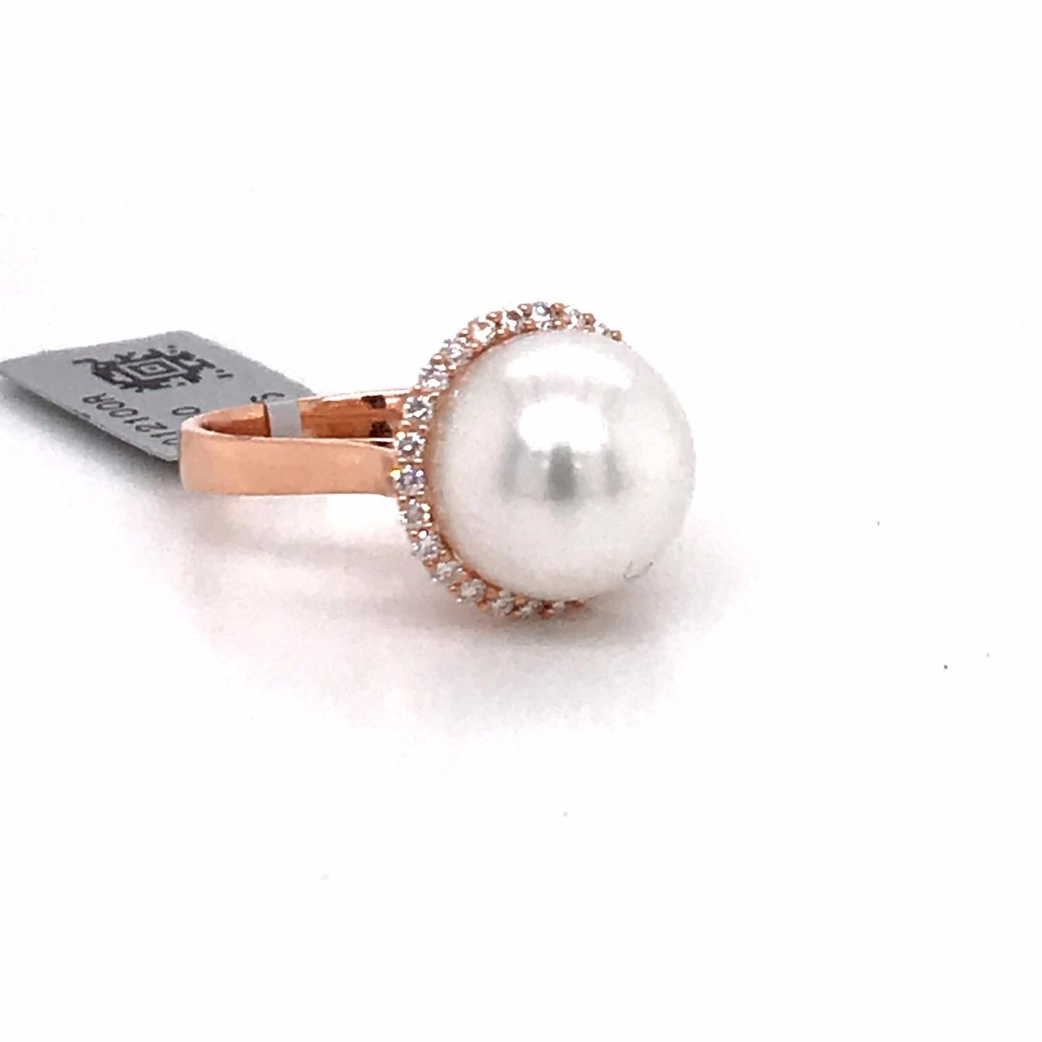 South Sea Pearl Diamond Halo Ring 0.32 Carat 18 Karat Rose Gold In New Condition For Sale In New York, NY