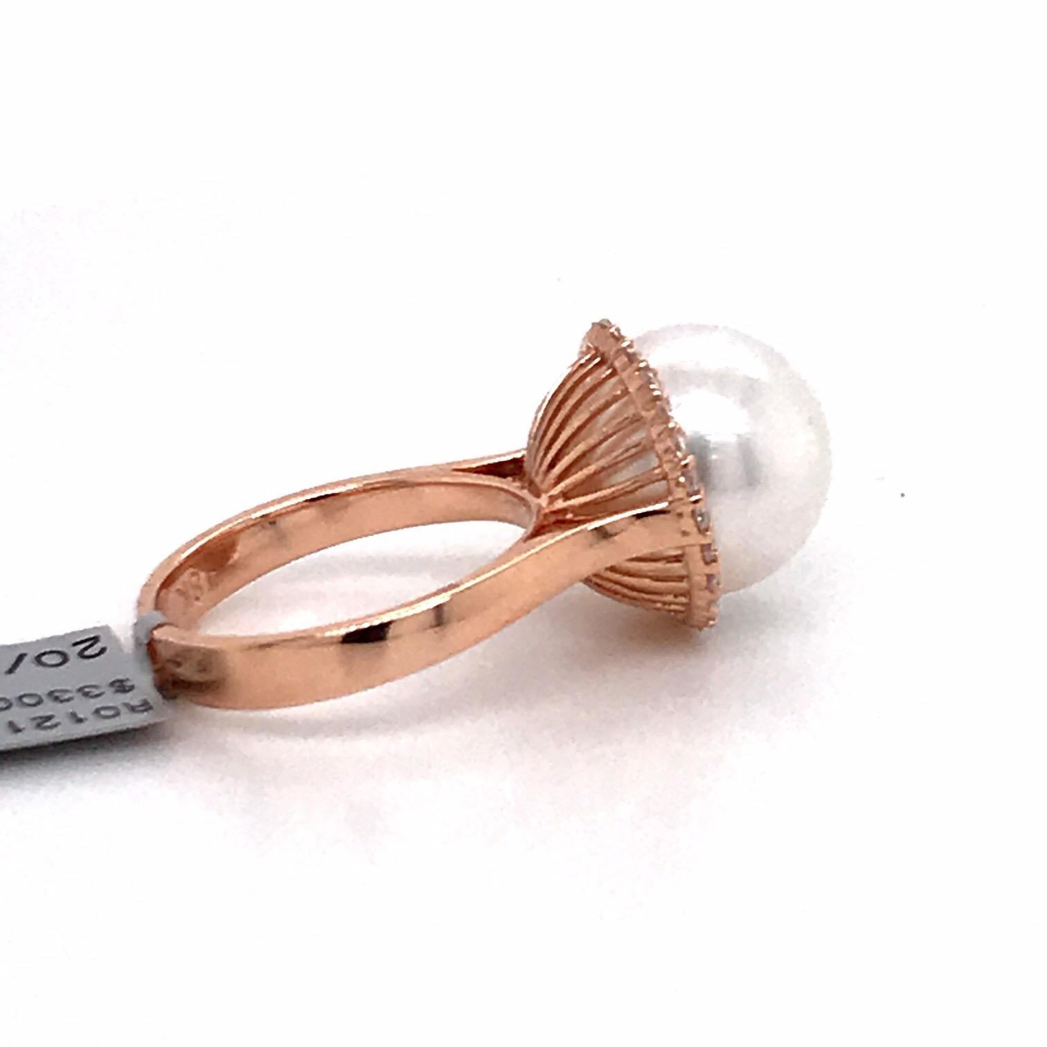 Women's South Sea Pearl Diamond Halo Ring 0.32 Carat 18 Karat Rose Gold For Sale