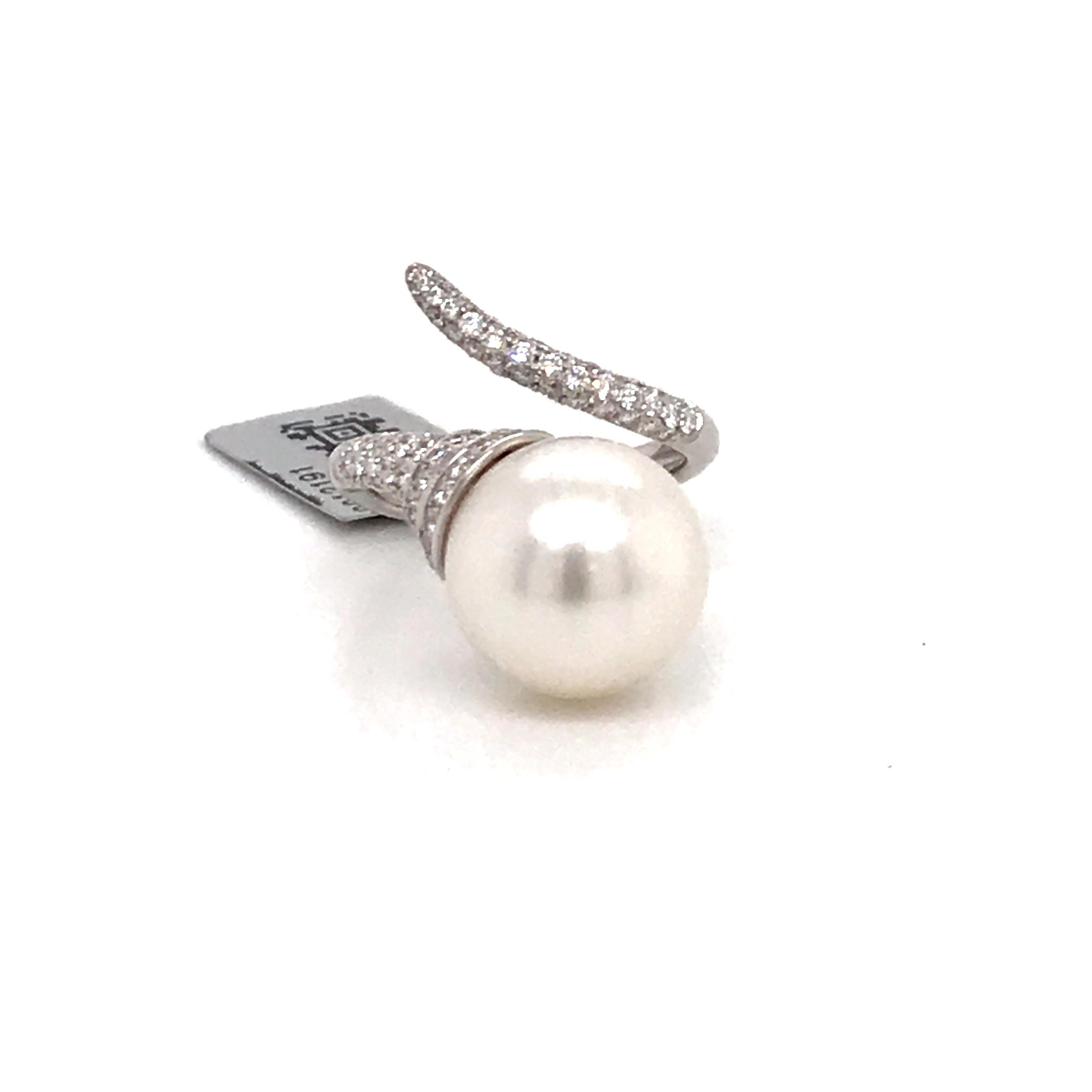South Sea Pearl Diamond Nail Ring 0.79 Carat 18 Karat White Gold For Sale 2