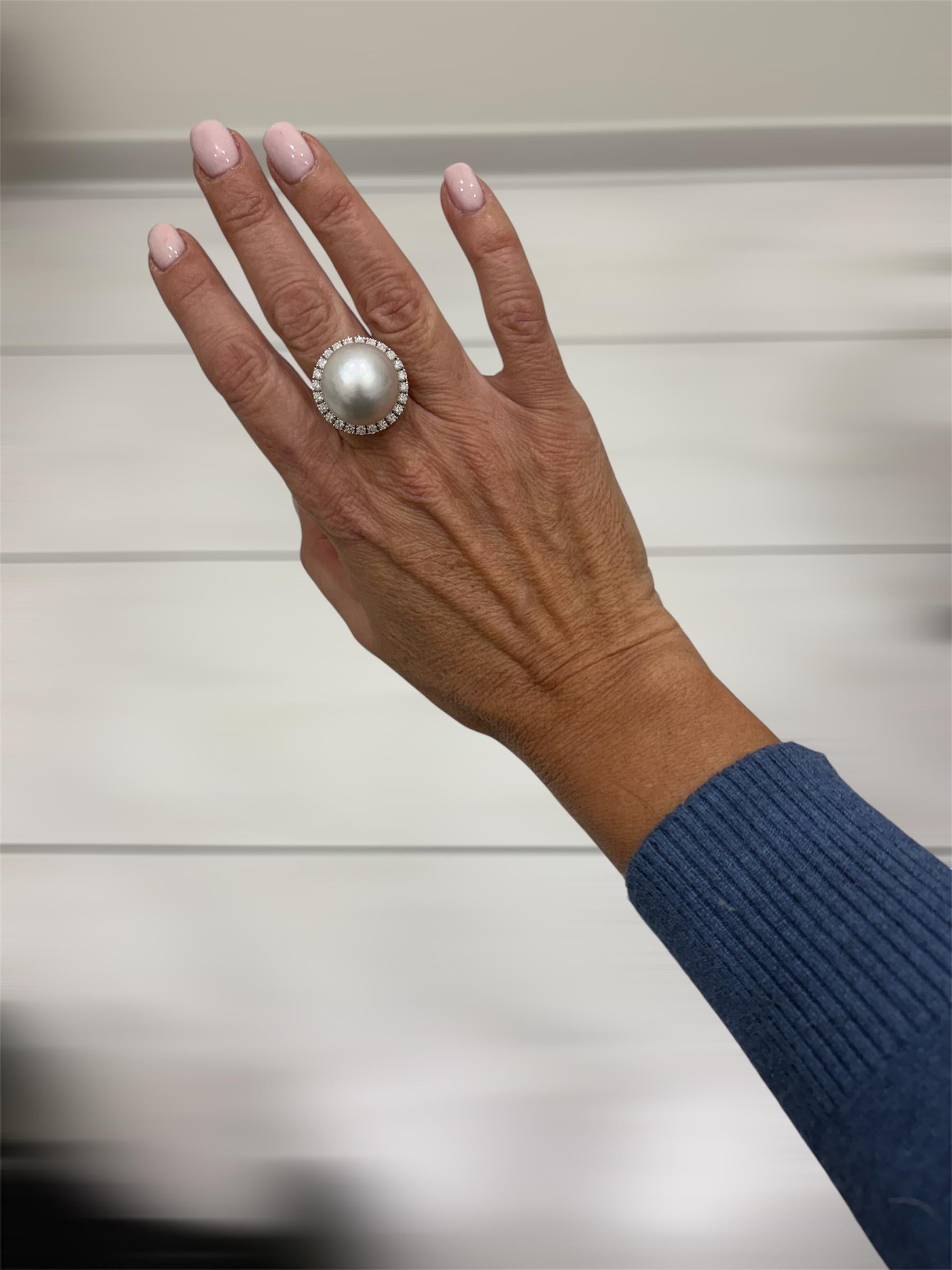 Anello in oro retrò con diamante e perla dei mari del sud in vendita 2