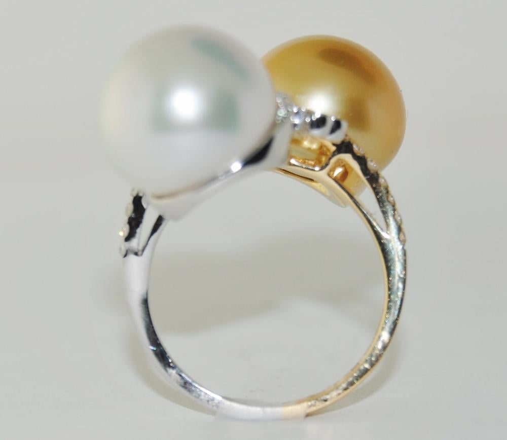 Round Cut South Sea Pearl Diamond Ring For Sale