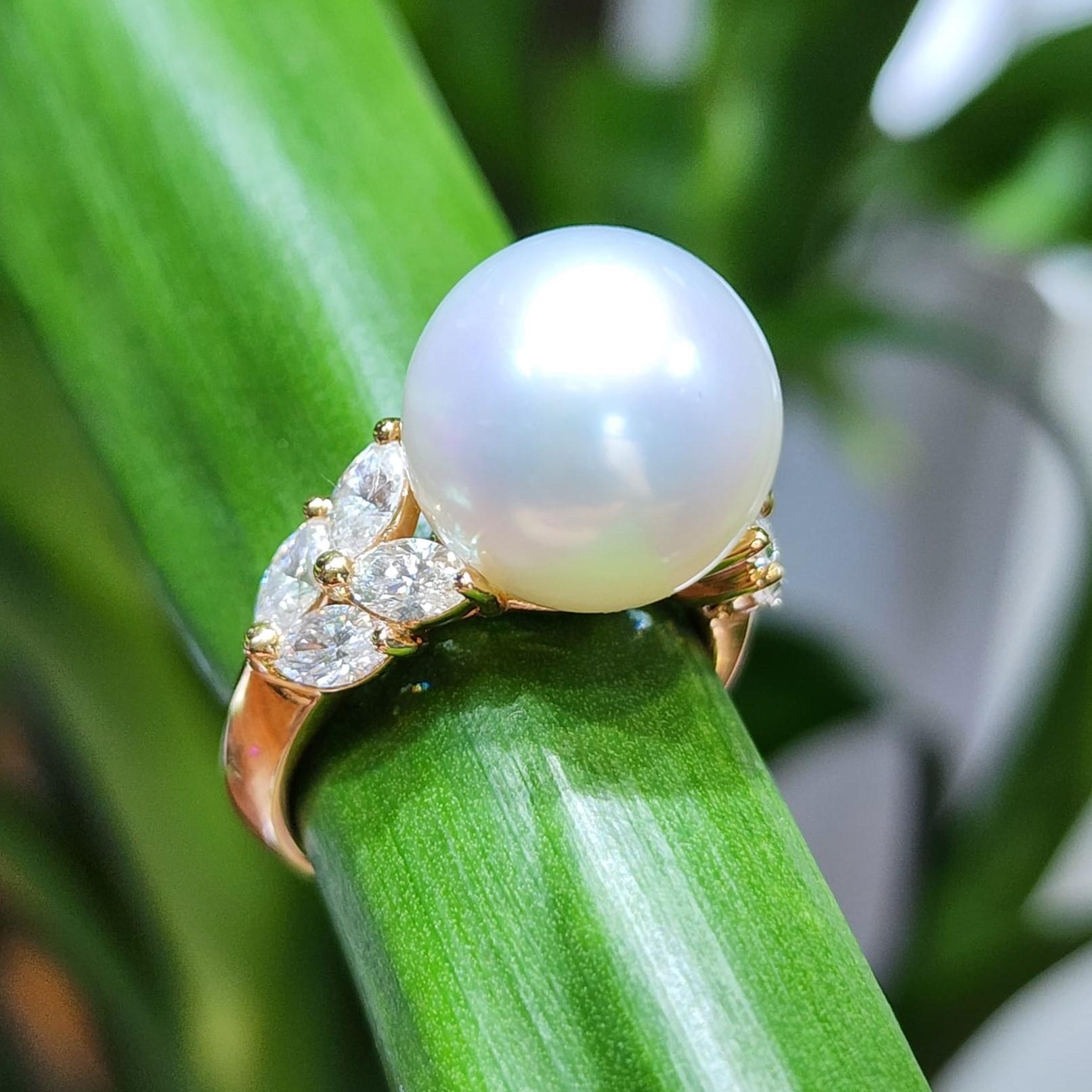 Women's South Sea Pearl Diamond Ring in 18 Karat Rose Gold For Sale