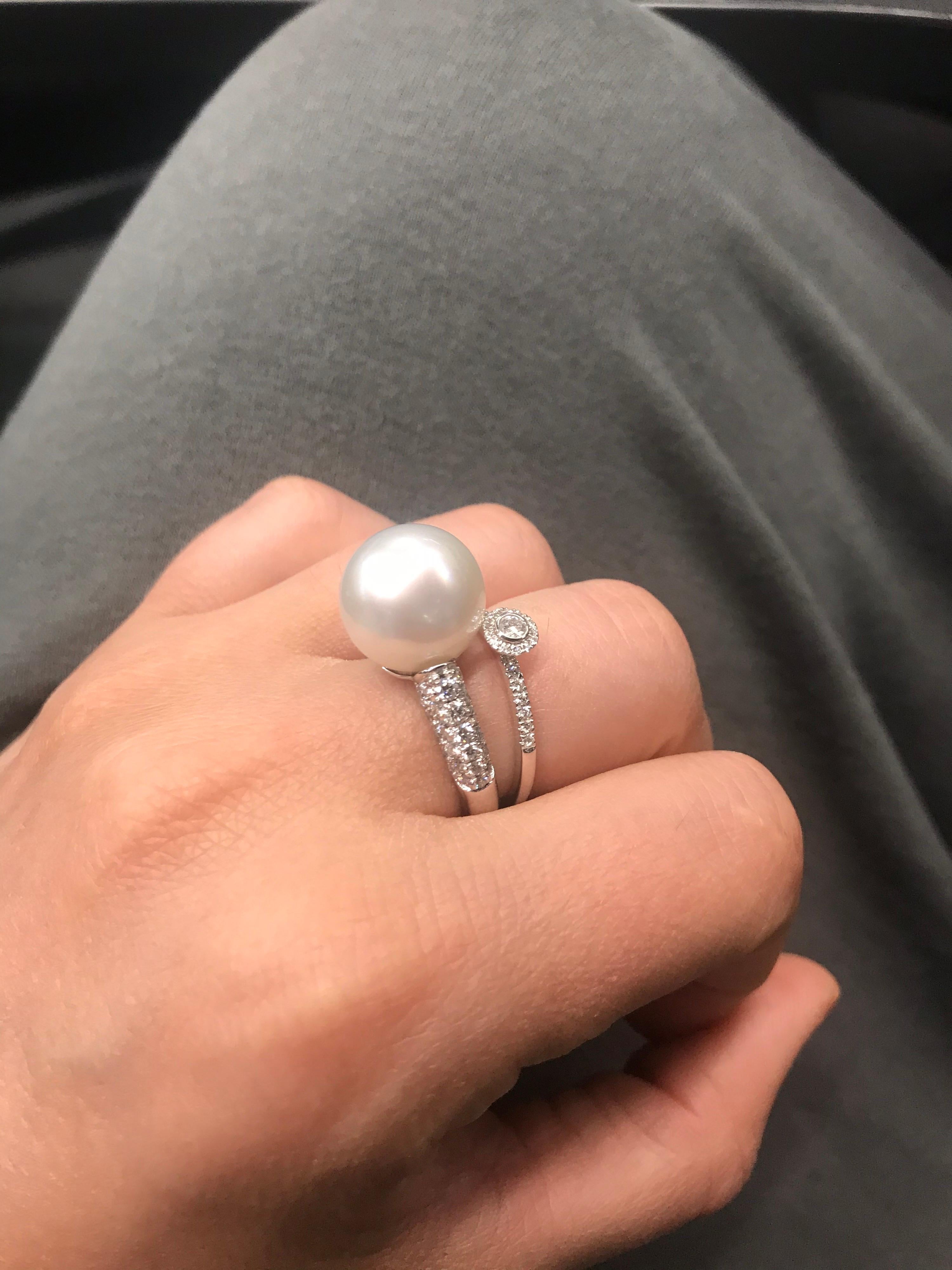 South Sea Pearl Diamond Ring in One 1.28 Carat 18 Karat White Gold For Sale 8