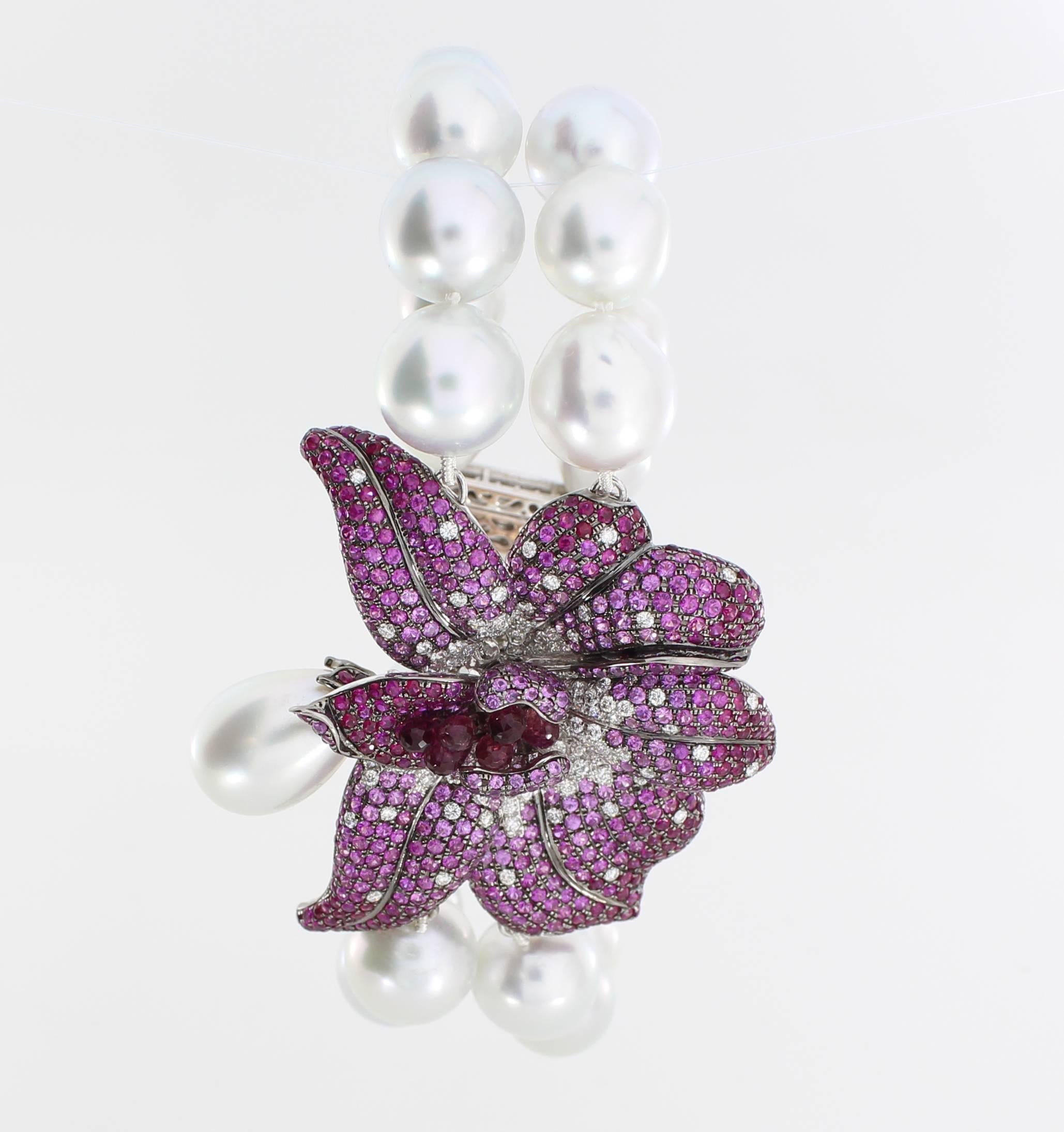 South Sea Pearl Diamond Ruby Bracelet Cuff Bracelet In New Condition In Sydney, AU