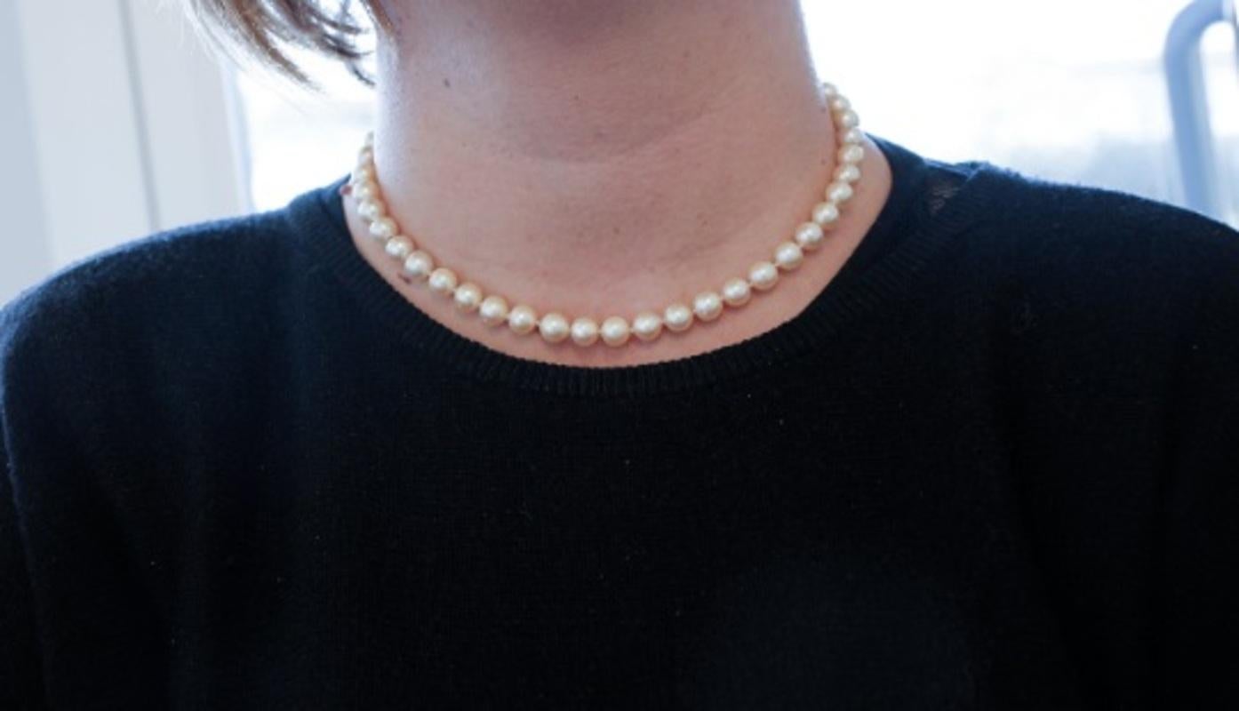 South Sea Pearl, Diamonds, 18 Karat Yellow Gold Beaded Necklace In Good Condition For Sale In Marcianise, Marcianise (CE)