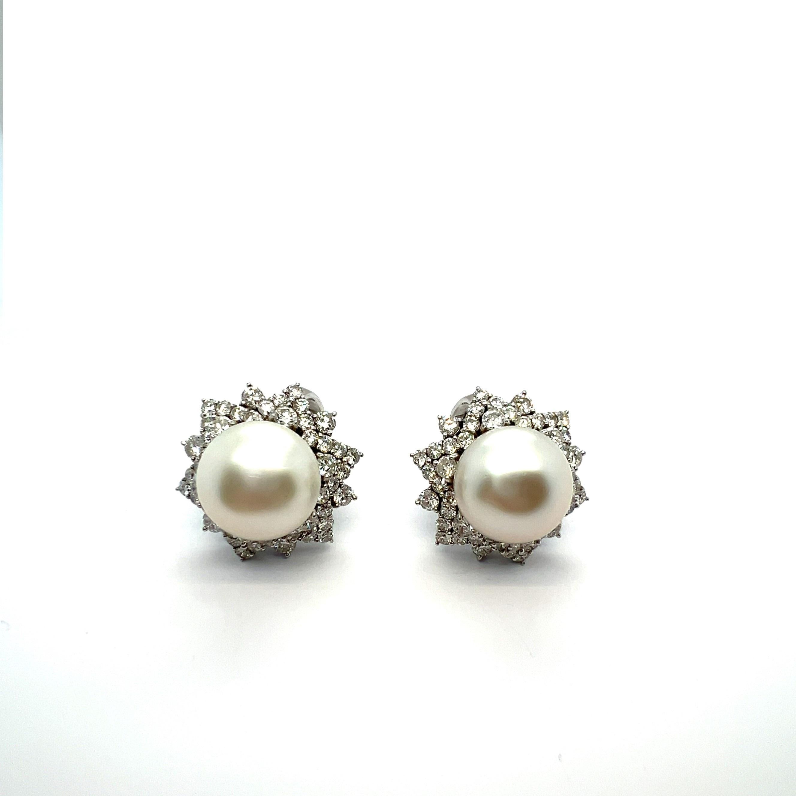 South Sea Pearl Earrings in 18 Karat White Gold by Meister For Sale 5