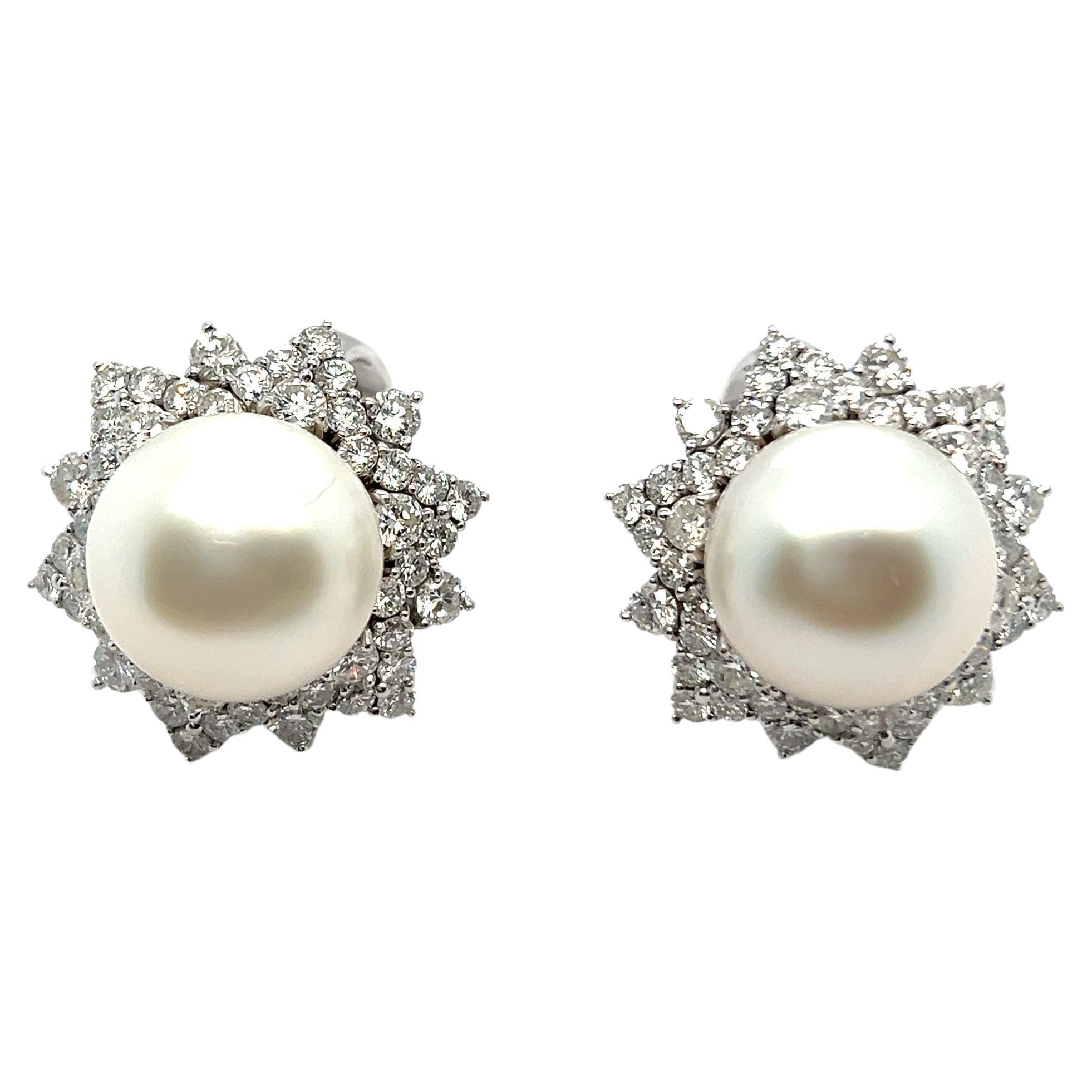 South Sea Pearl Earrings in 18 Karat White Gold by Meister For Sale 1