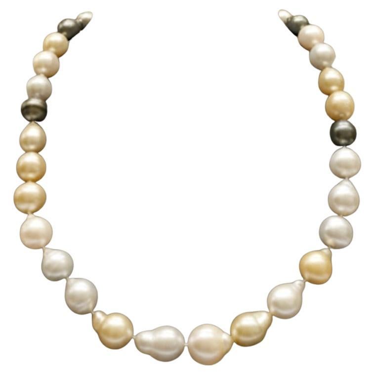 Collana barocca in oro con perle dei mari del sud da 20 pollici