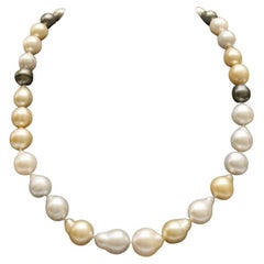 Collana barocca in oro con perle dei mari del sud da 20 pollici