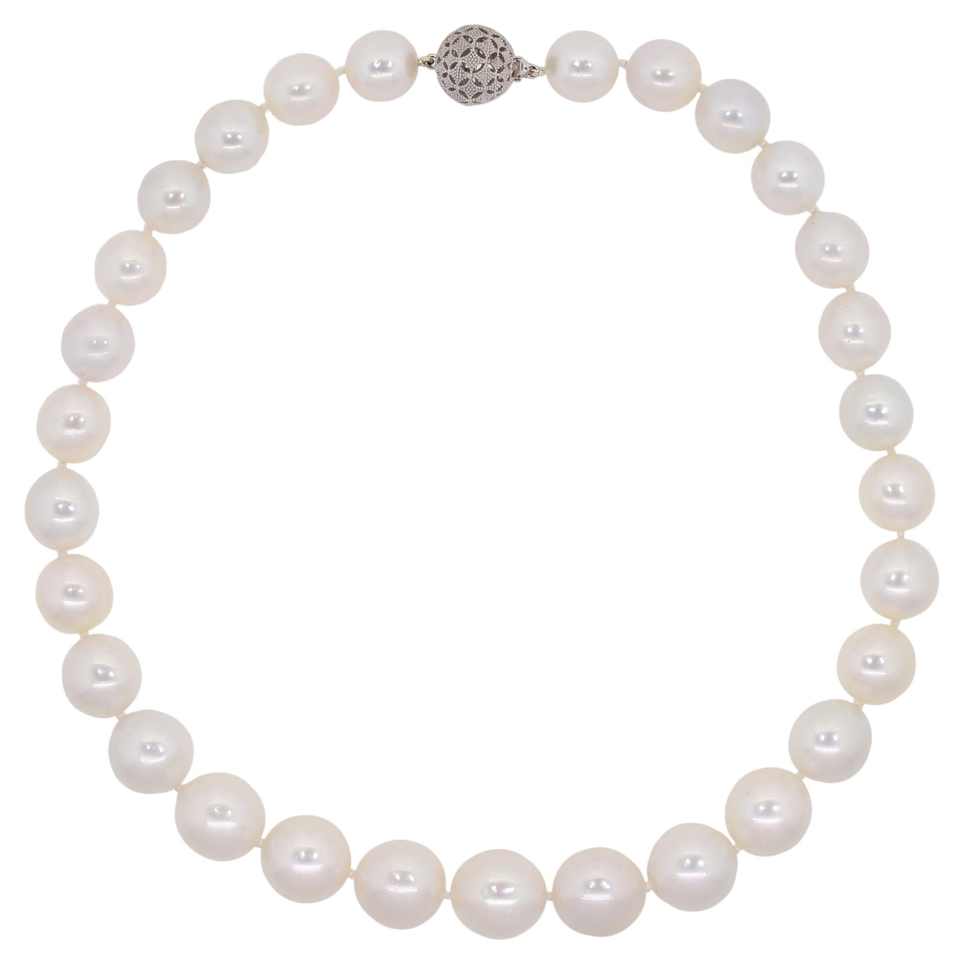South Sea Pearl Gold Necklace