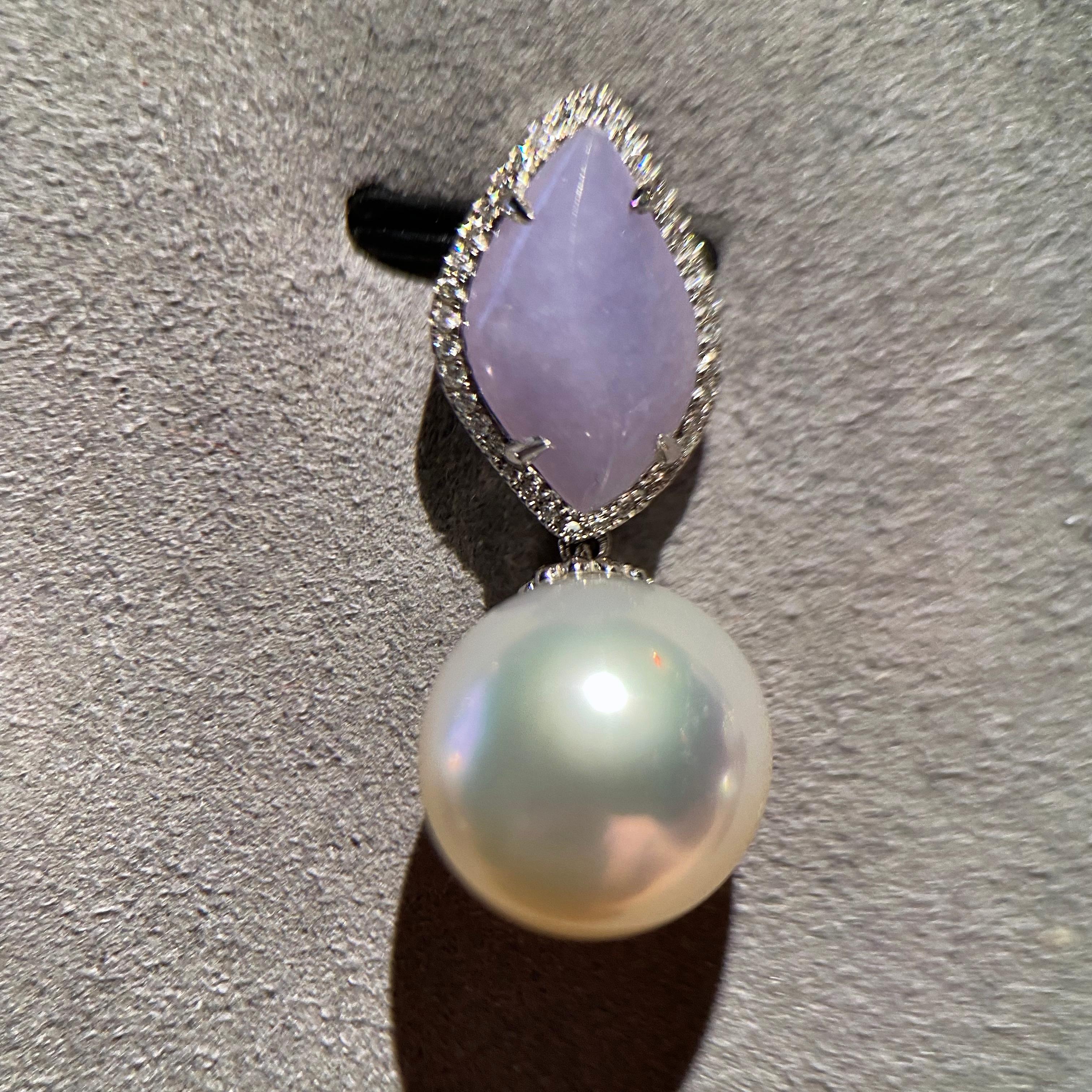 Cabochon Eostre South Sea Pearl, Lavender Jadeite and Diamond White Gold Jewels Suite  For Sale