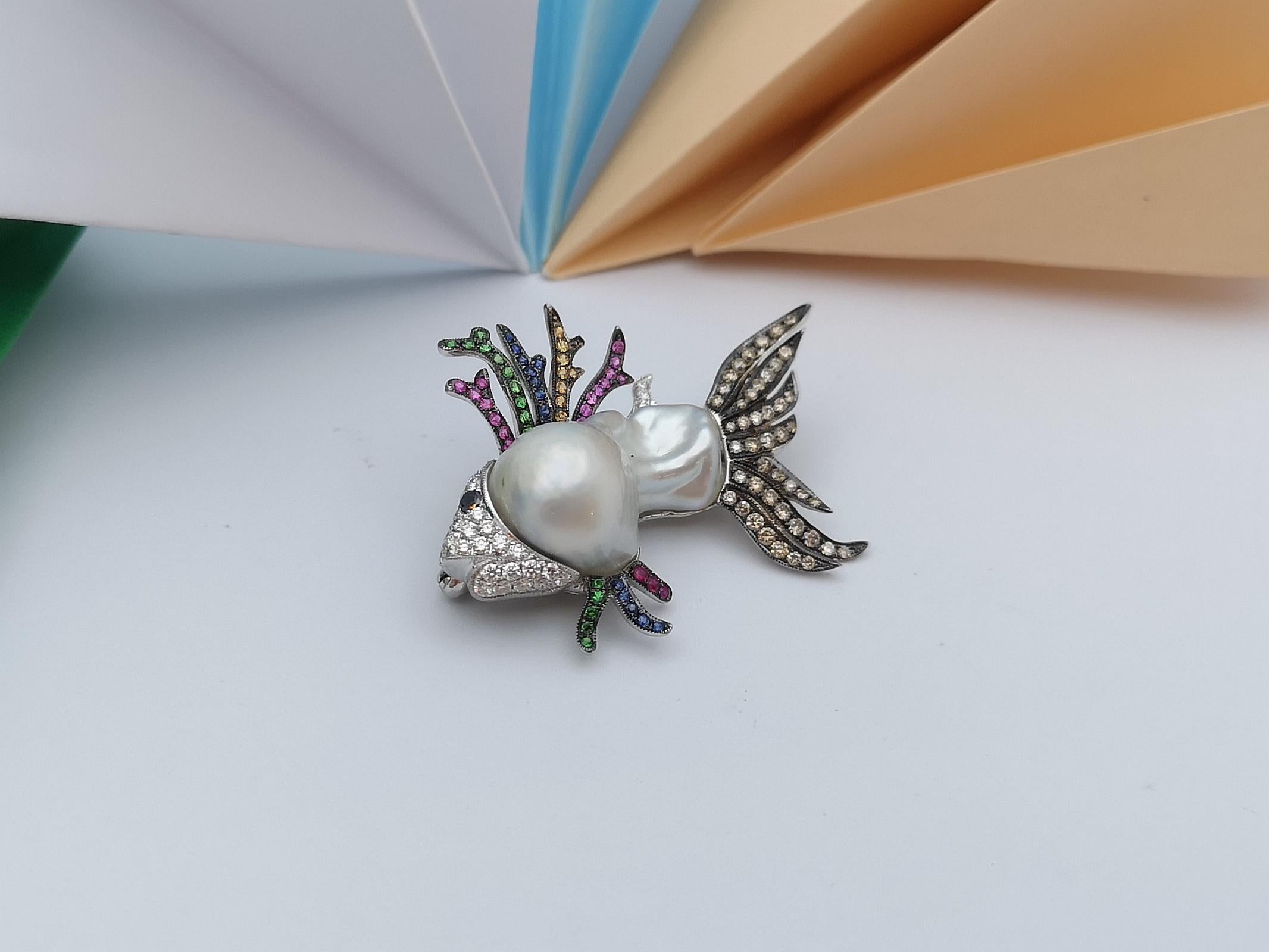 South Sea Pearl, Muti Color Sapphire Scorpionfish Brooch in 18K White Gold For Sale 1