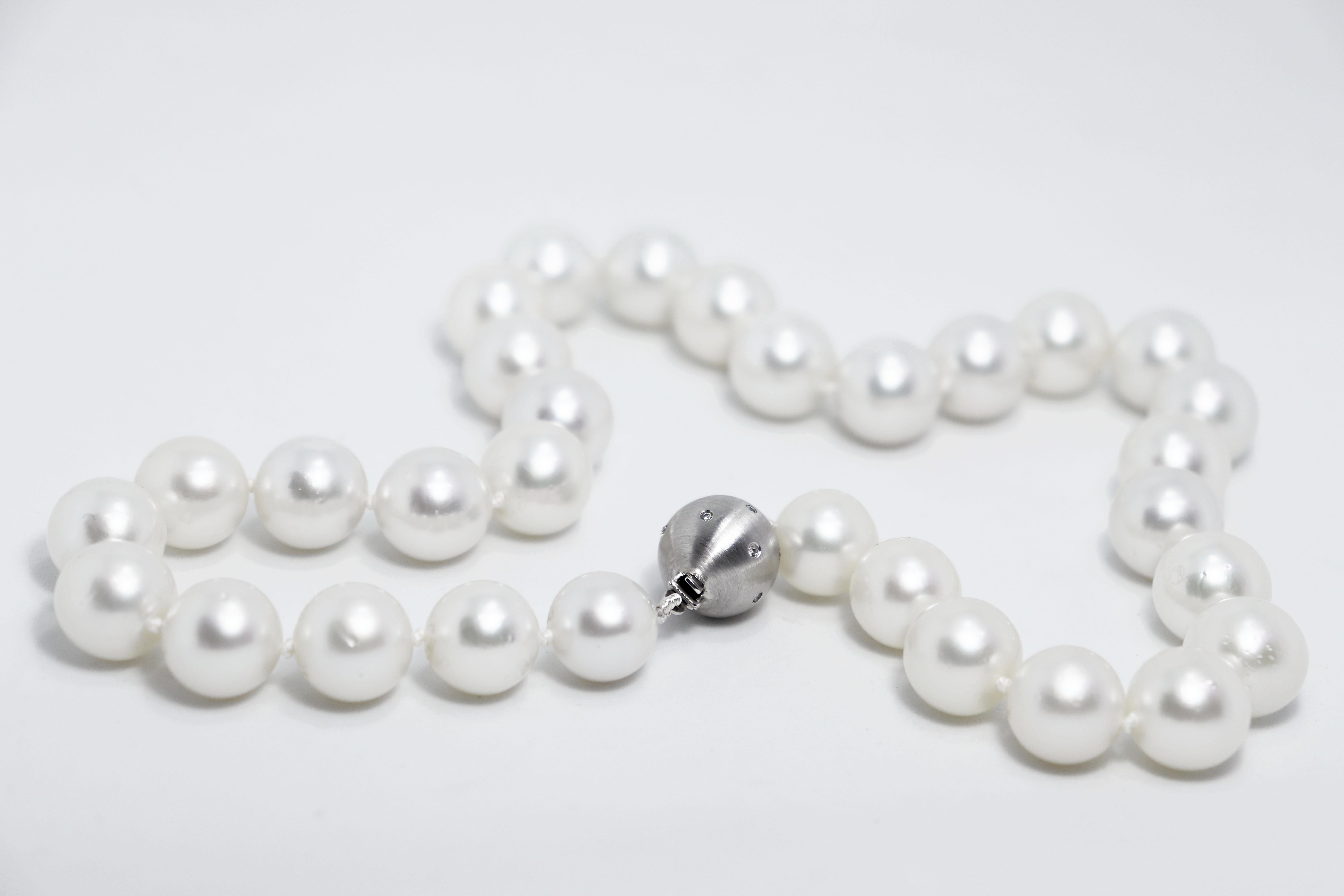 Romantic South Sea Pearl Necklace Featuring an 18 Carat Gold and Diamond Clasp